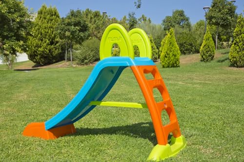 Detalle de FEBER Tobogán Slide Plus con Agua (FEL08000), exterior con hueco para manguera y escaleras antideslizantes