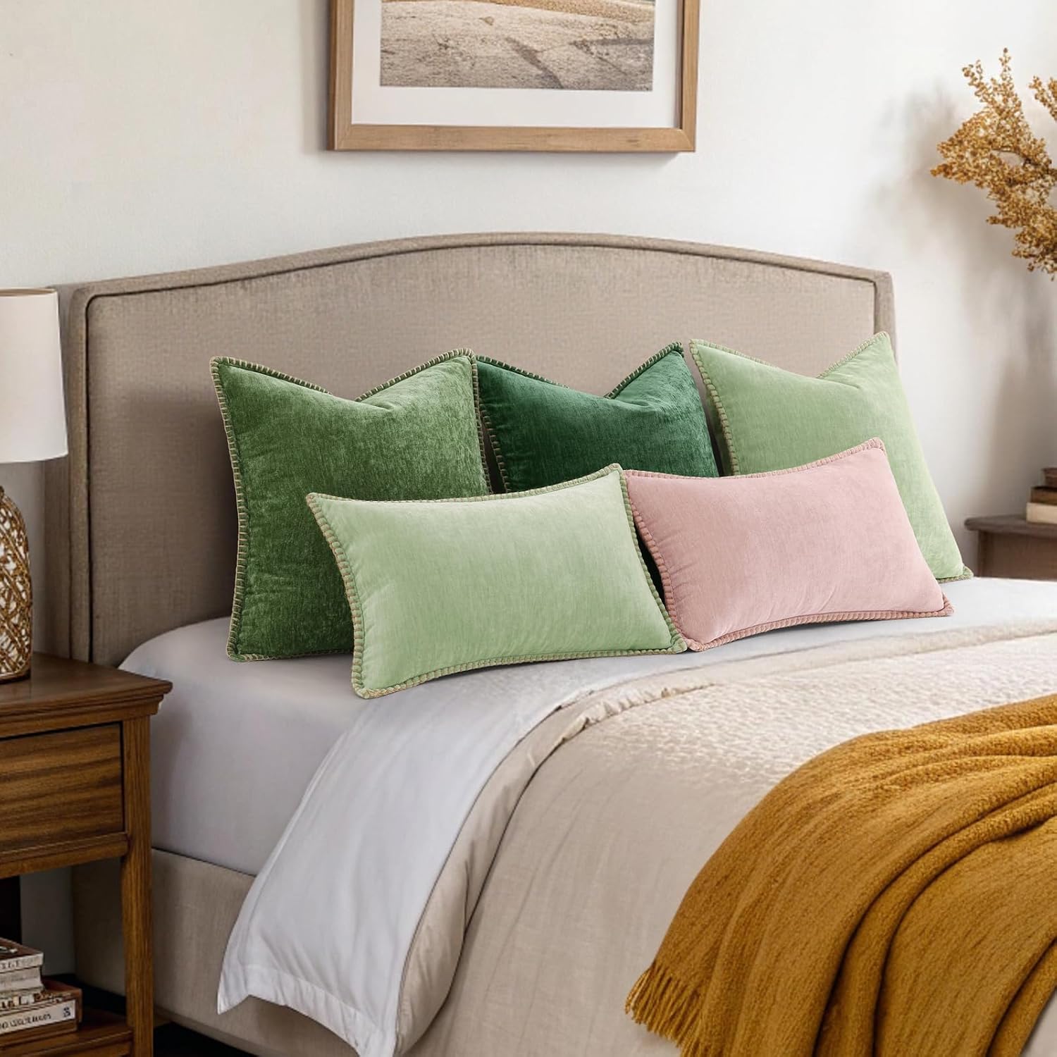 Detalle de decorUhome Fall Chenille 18x18 Throw Pillow Covers (Set of 2) in Forest Green