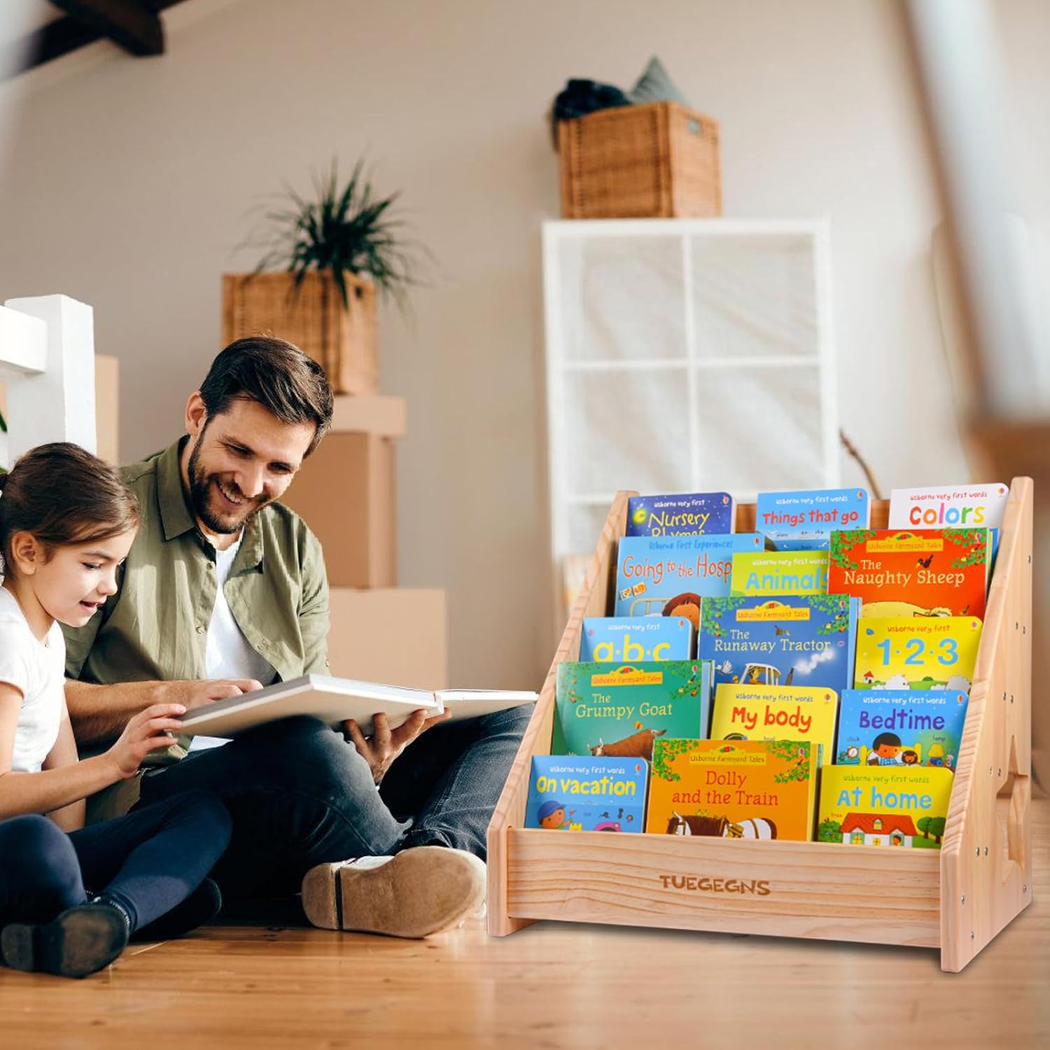 Detalle de TUEGEGNS A Toddler Bookshelf in Varnished Wood, 28D x 42W x 40H cm