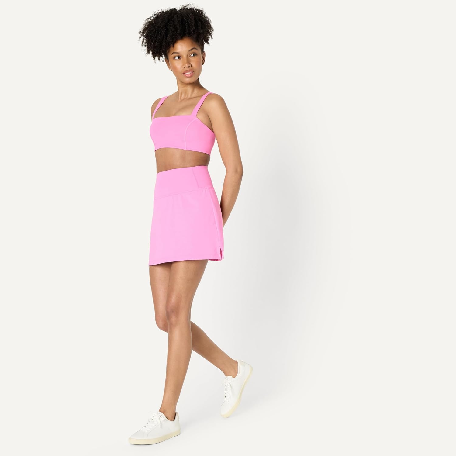 Detalle de Amazon Essentials Damen Active FormFlex Buttery Soft Tennisrock mit integrierter Shorts und Taschen