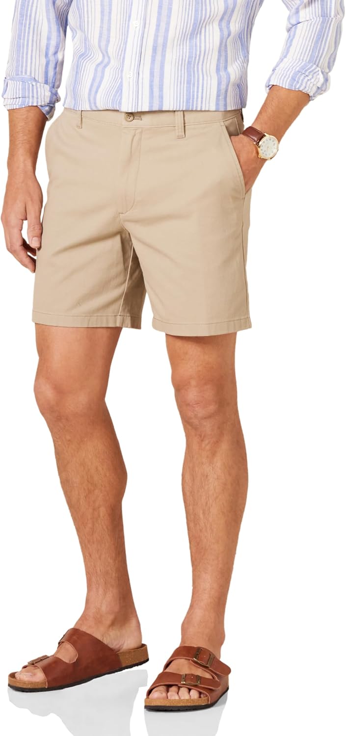 Detalle 2 de Amazon Essentials Men's Classic-Fit 7" Comfort Stretch Chino Shorts