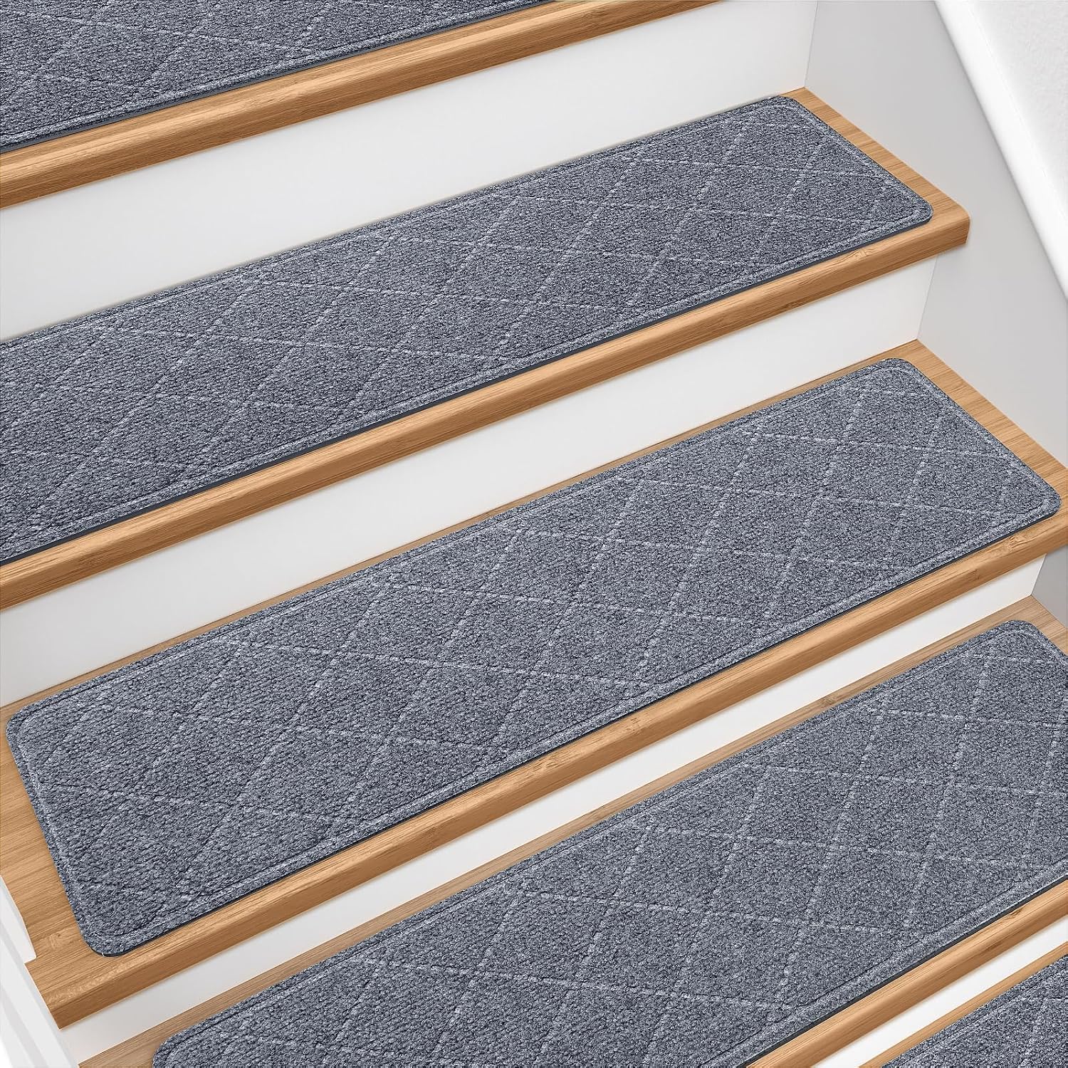 Detalle de DailyCuddles Stair Treads, 15-Pack, 8 x 30 in, Gray, Self-Adhesive
