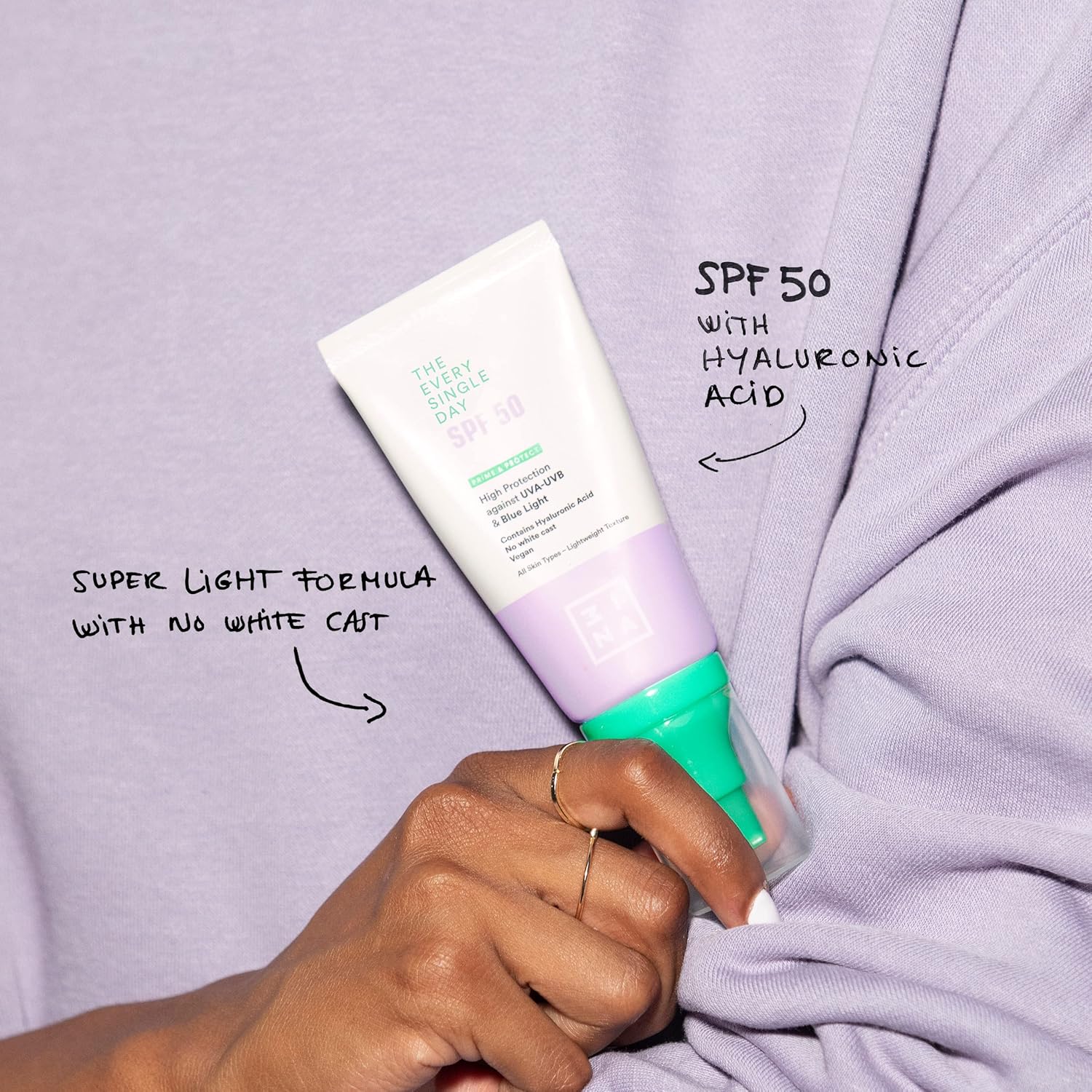 Thumbnail 3 de 3INA Makeup The Every Single Day SPF50 – Crema solare viso leggera SPF 50 con acido ialuronico