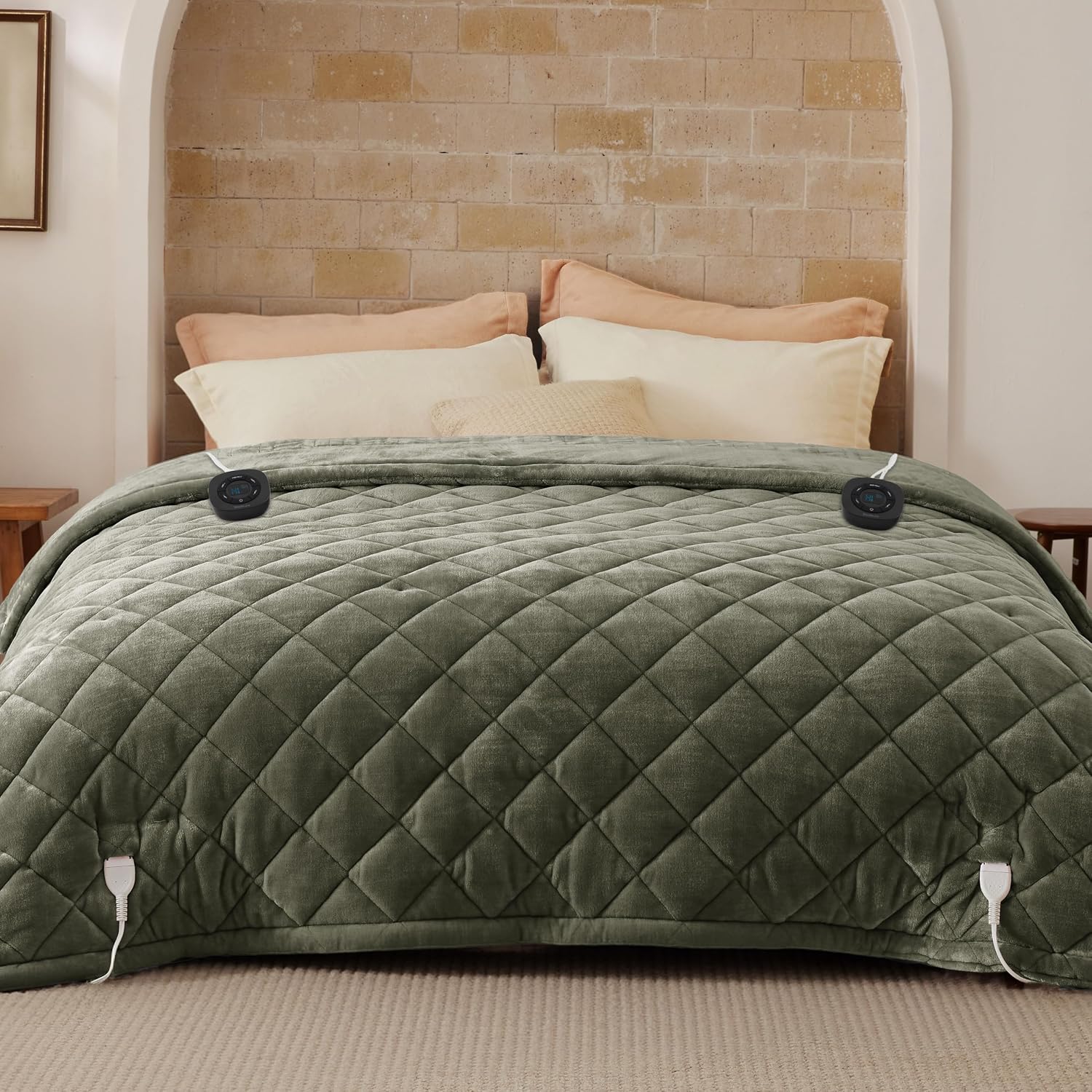 Detalle de Bedsure Quilted Heated Blanket, King Size 90 x 100, Olive Green, Dual Controls