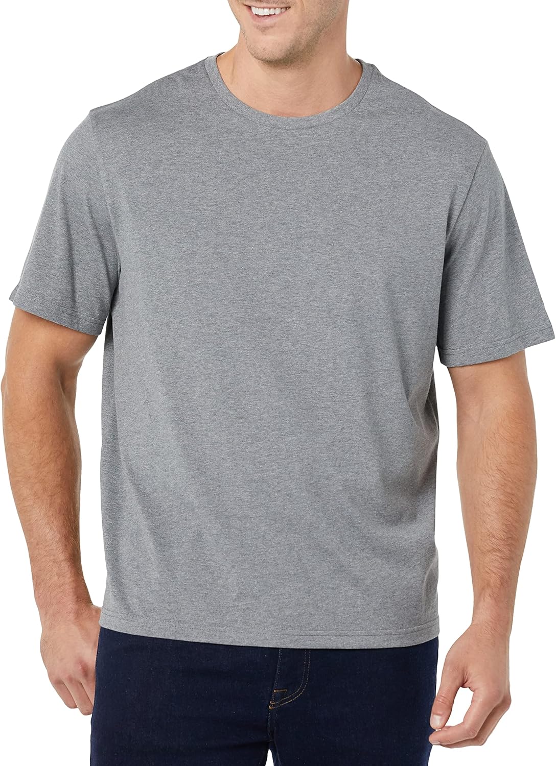 Thumbnail 4 de Amazon Essentials Herren Kurzärmeliges T-Shirt mit Rundhalsausschnitt – Regular Fit (Baumwolle)