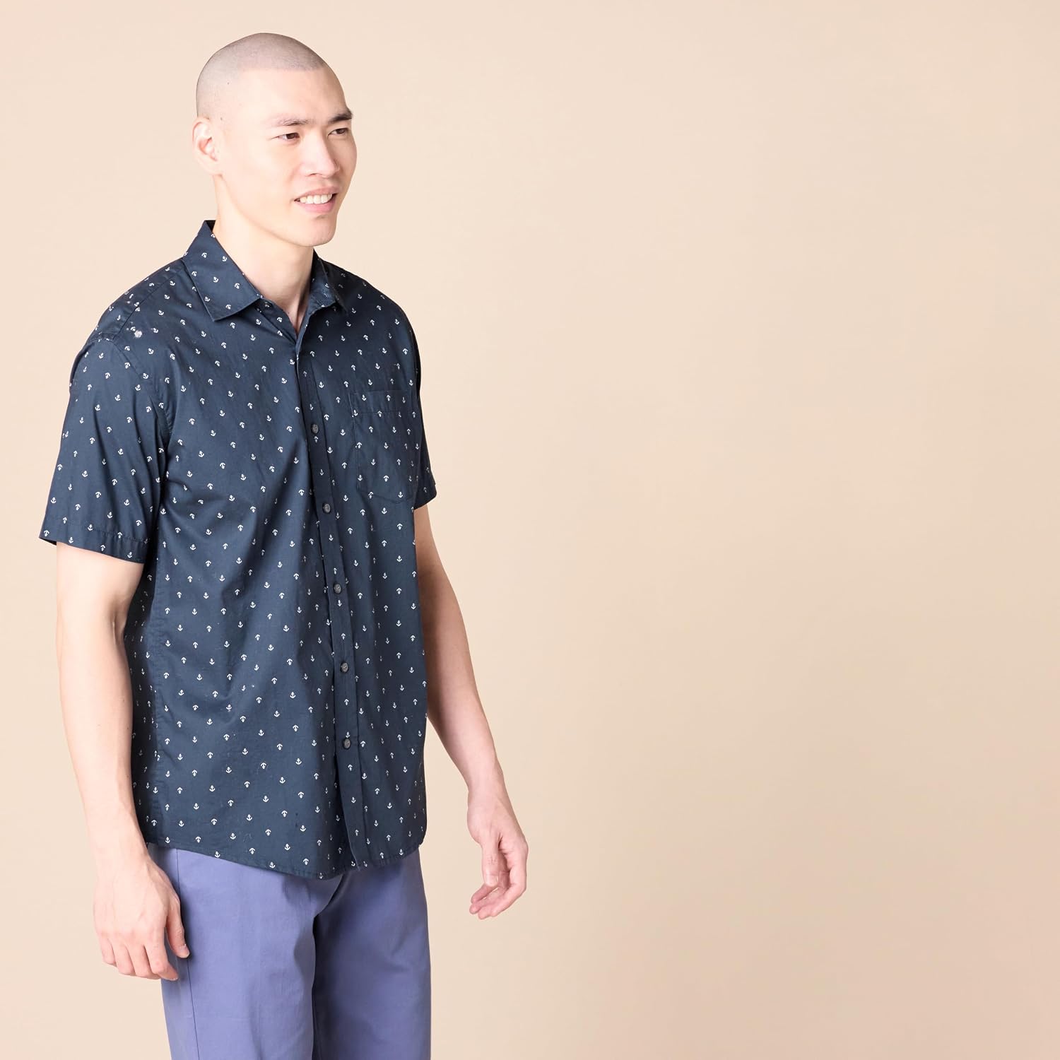 Detalle de Amazon Essentials Men's Short-Sleeve Button-Down Print Shirt