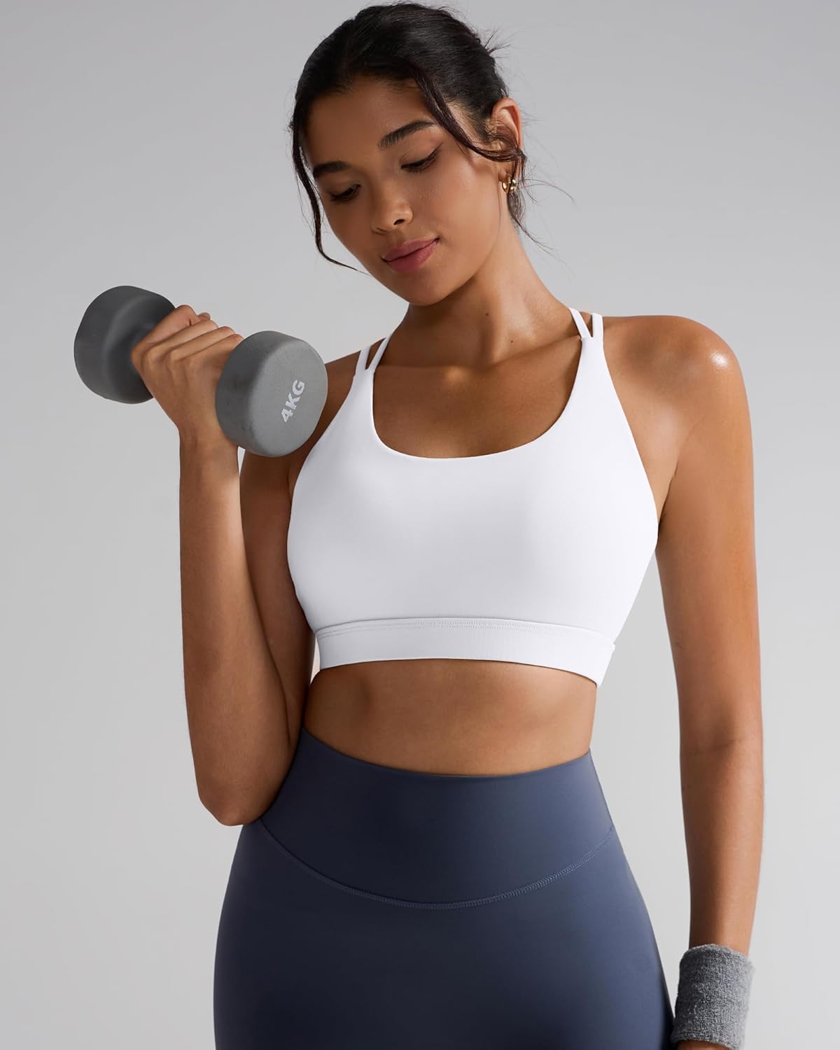 Detalle 2 de RUNNING GIRL Padded Sports Bra Tank Top with Crisscross Open-Back (Medium Support)