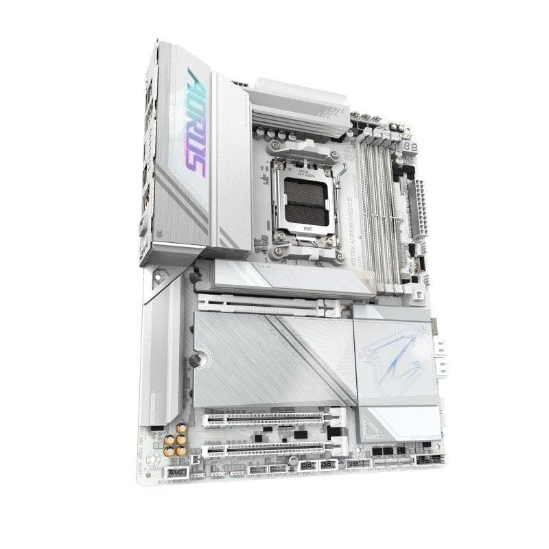 Detalle 2 de Gigabyte X870E AORUS PRO ICE (ATX) para AMD AM5: DDR5, PCIe 5.0 y Wi‑Fi 7