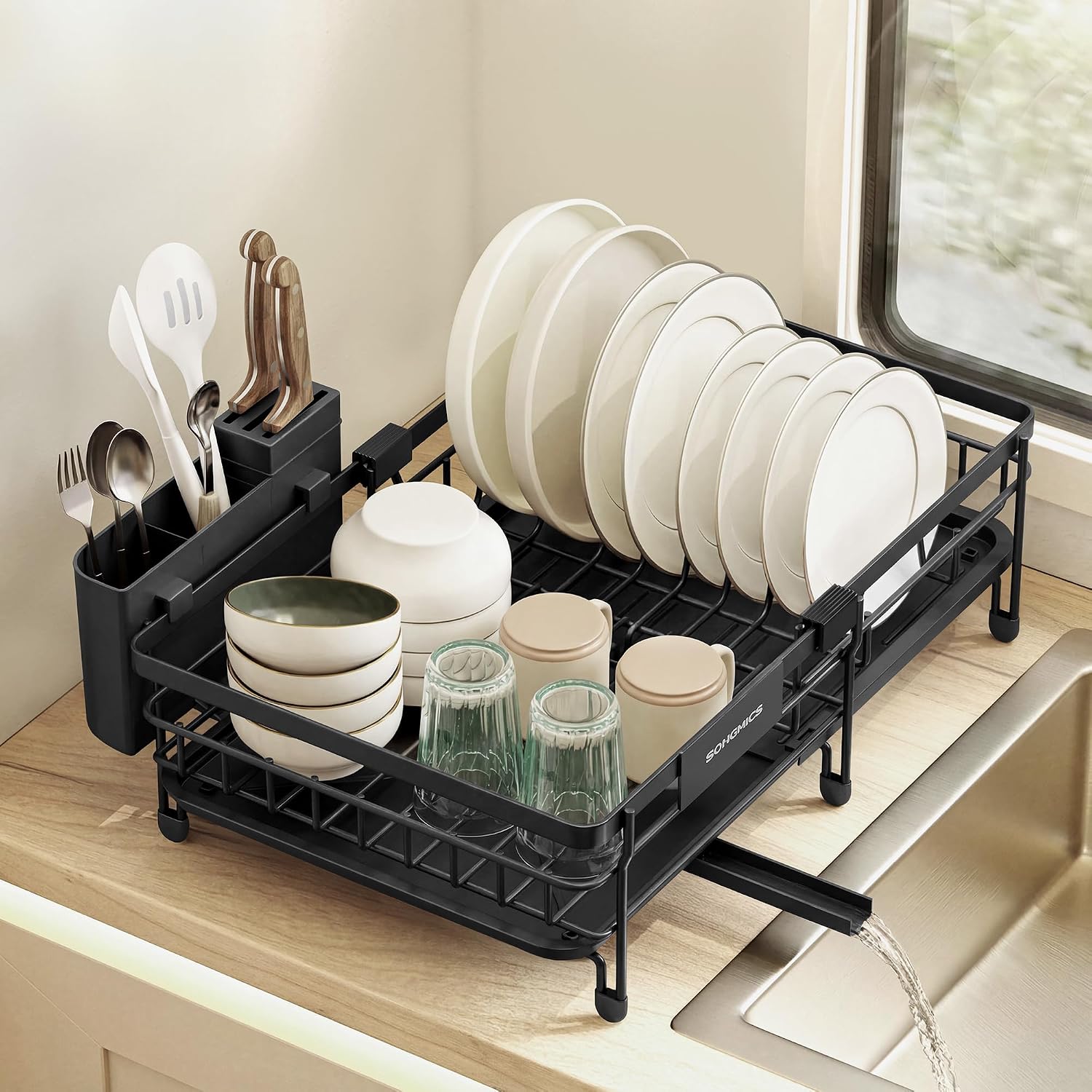Detalle de SONGMICS Égouttoir à Vaisselle Extensible pour Petit Espace – Grande Capacité, Bec Rotatif 360°