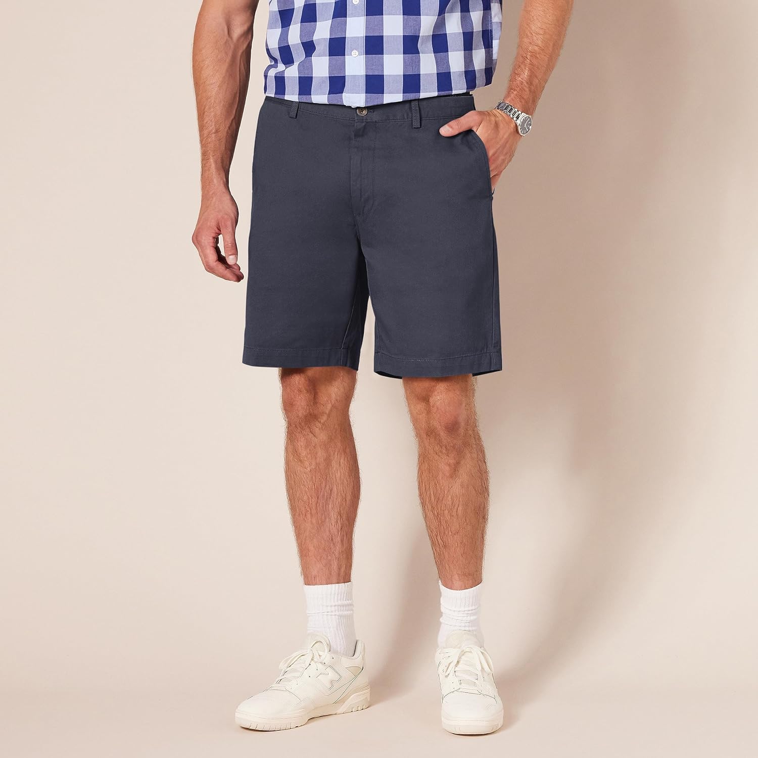 Thumbnail 4 de Amazon Essentials Herren Slim-Fit-Chinoshorts mit 23 cm Innenbeinlänge