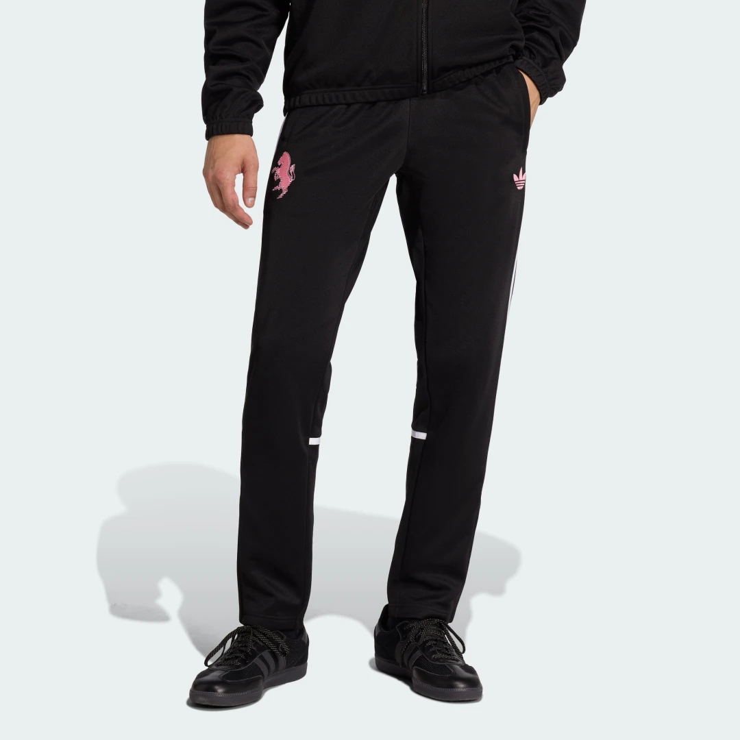 Detalle de Adidas Juventus LFSTLR, pantalón negro