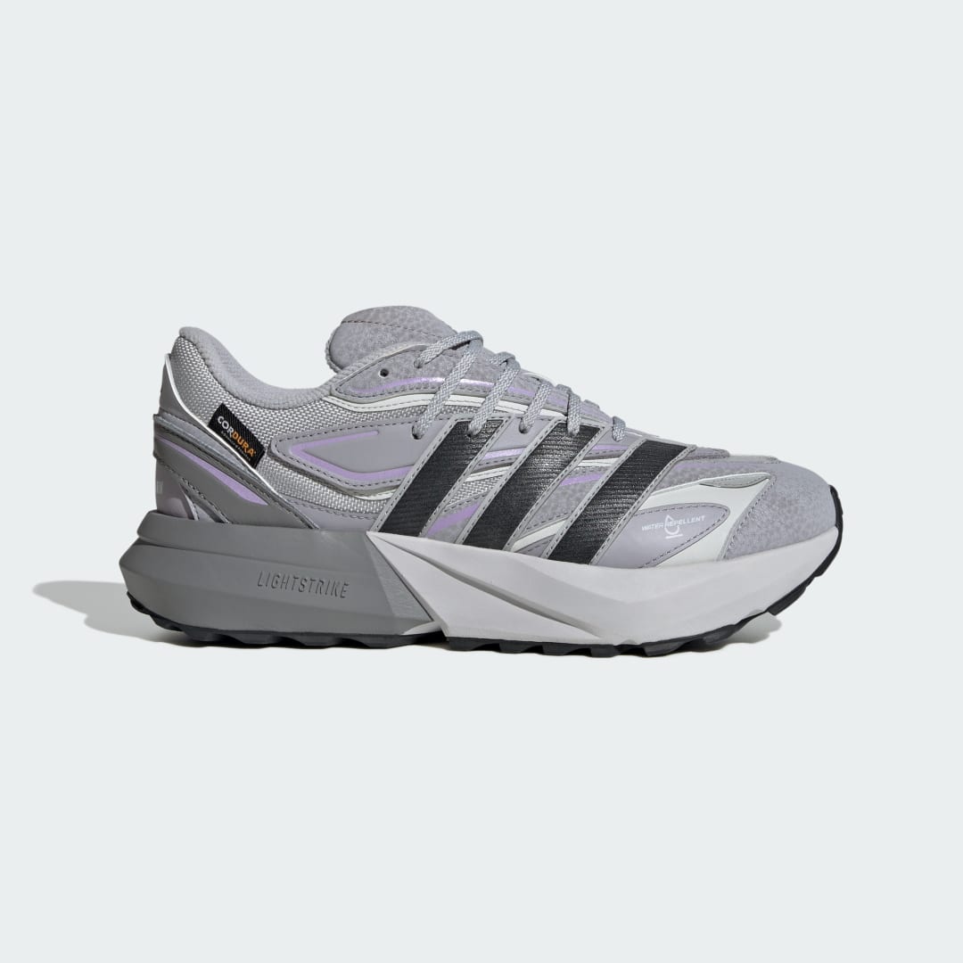 Detalle de Zapatilla Lightblaze ATR de Adidas: gris, para uso diario y entreno ligero