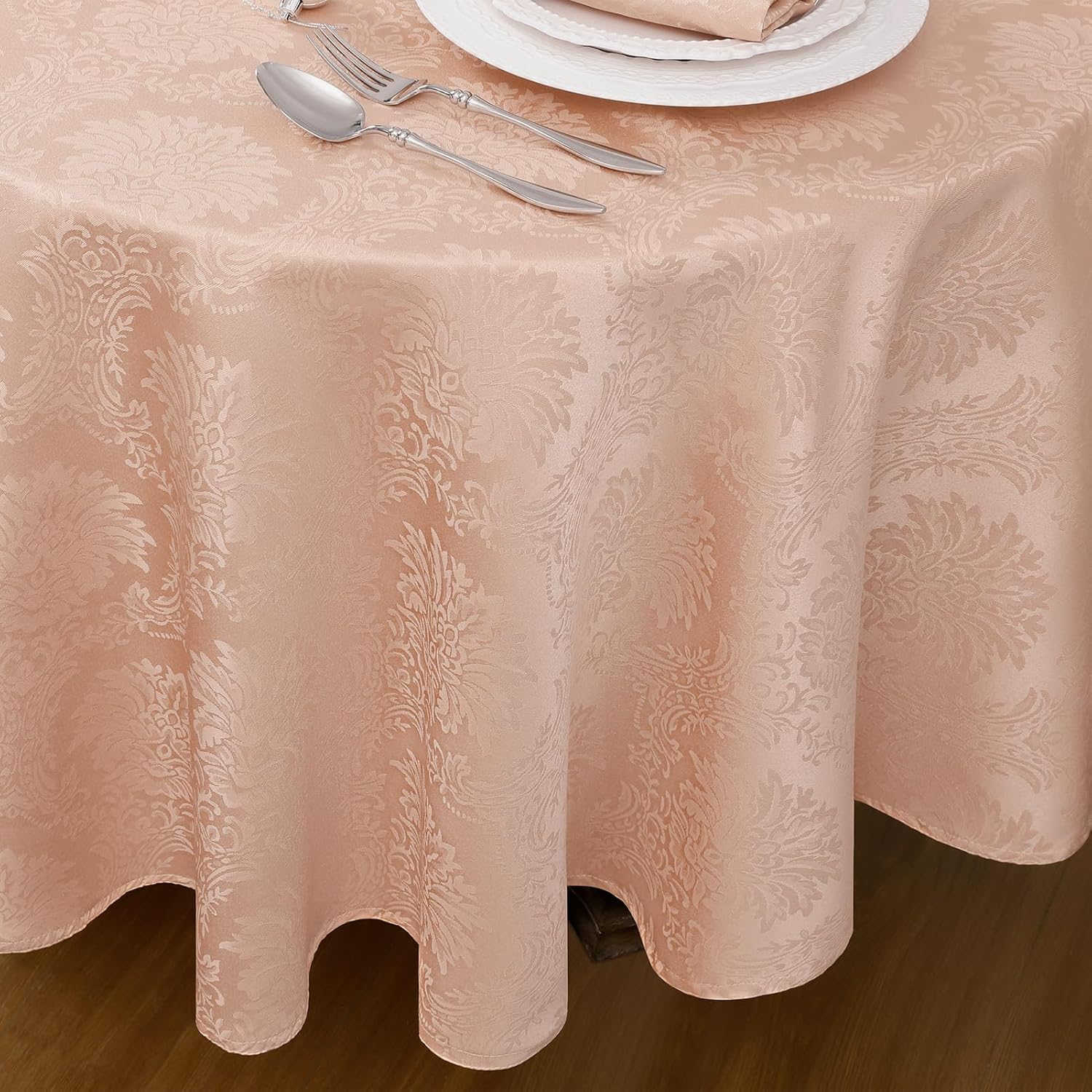 Detalle de Romanstile Rosa Tovaglia da Esterno Ø160 cm: eleganza jacquard anti macchia per tavola all’aperto