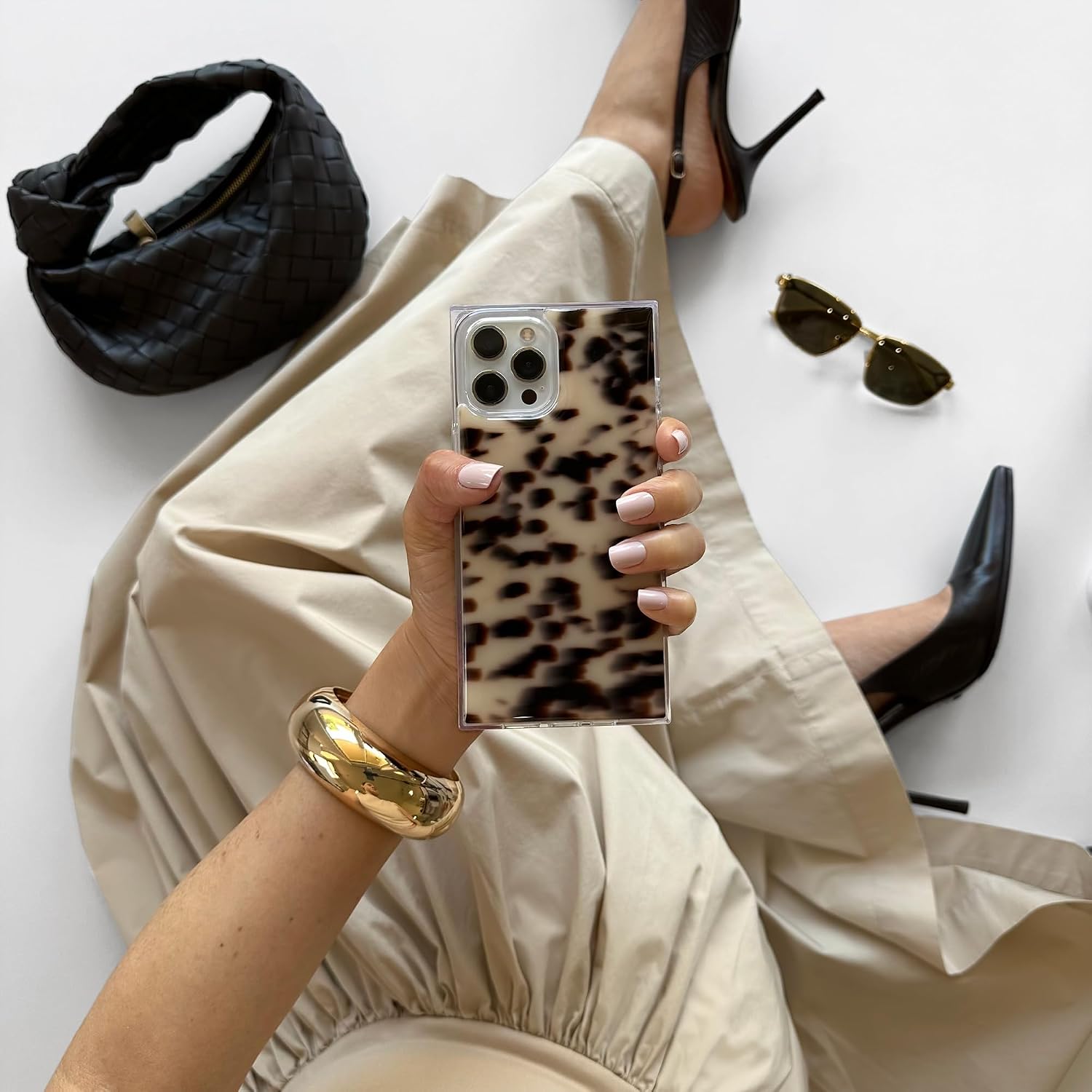 Detalle 2 de Flaunt Official Square Protective Case for iPhone 15 Pro Max