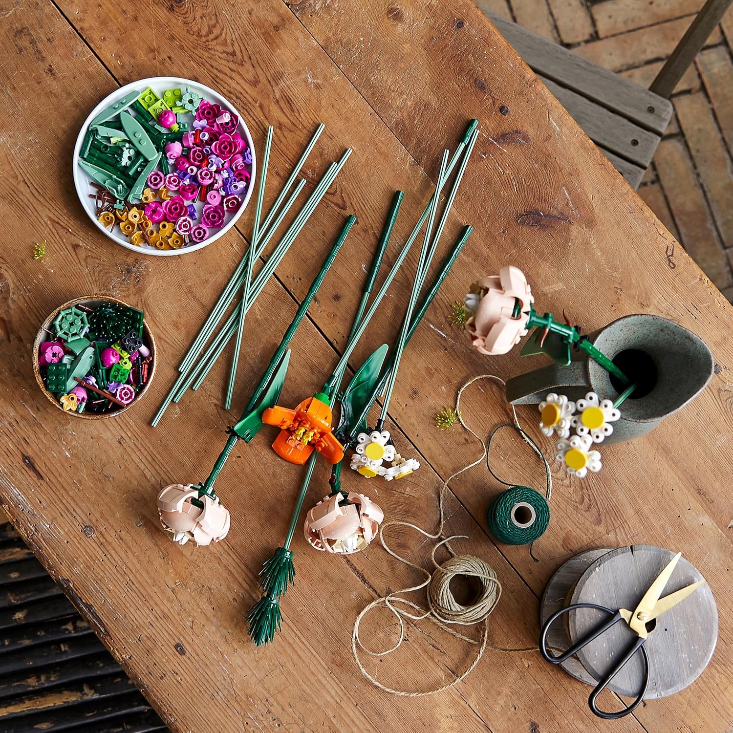 Thumbnail 4 de LEGO Flower Bouquet Building Kit 10280
