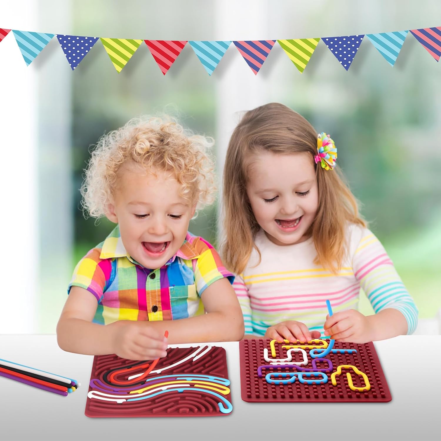 Detalle de InemzTal LC2455 – sensoryczna tablica Montessori z 11 prętami do liczenia