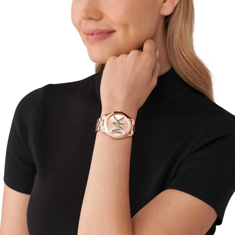 Thumbnail 1 de Montre Slim Runway pour Femme de Michael Kors — 42 mm, mouvement quartz à trois aiguilles, bracelet acier inoxydable