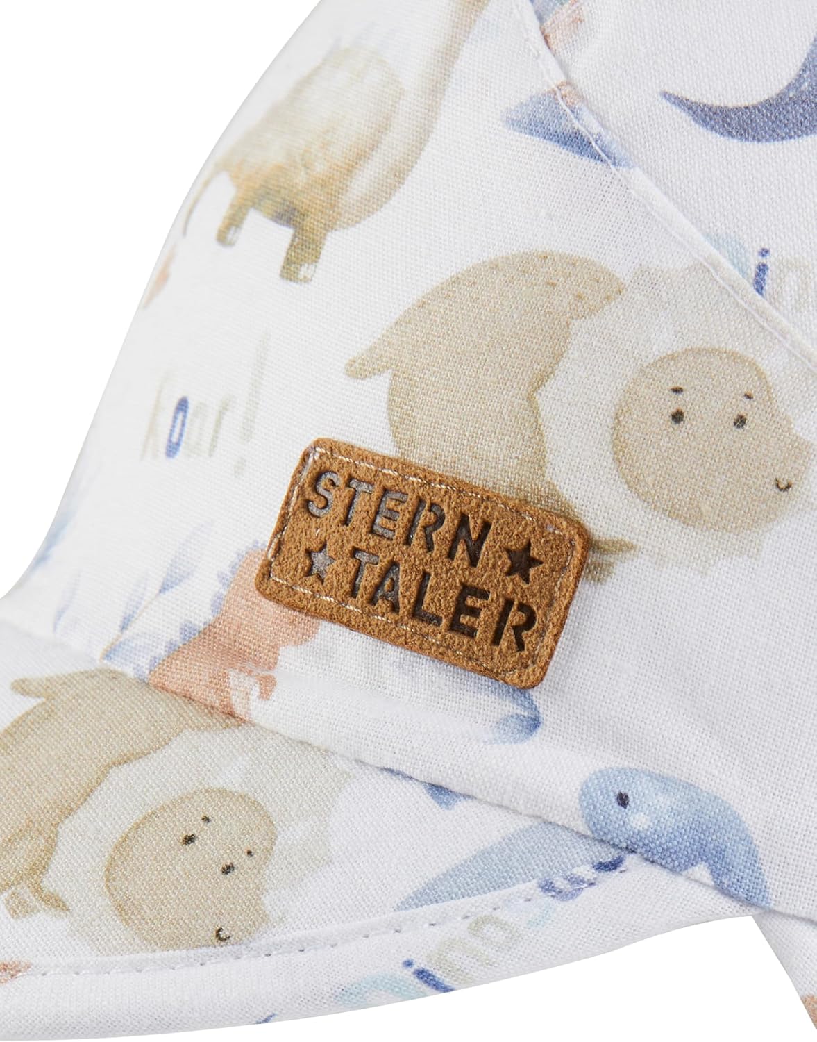 Detalle 2 de Sterntaler Schirmmütze mit Nackenschutz „Saurier“ – Jungen-Mütze aus Baumwolle mit UV-Schutz 50+