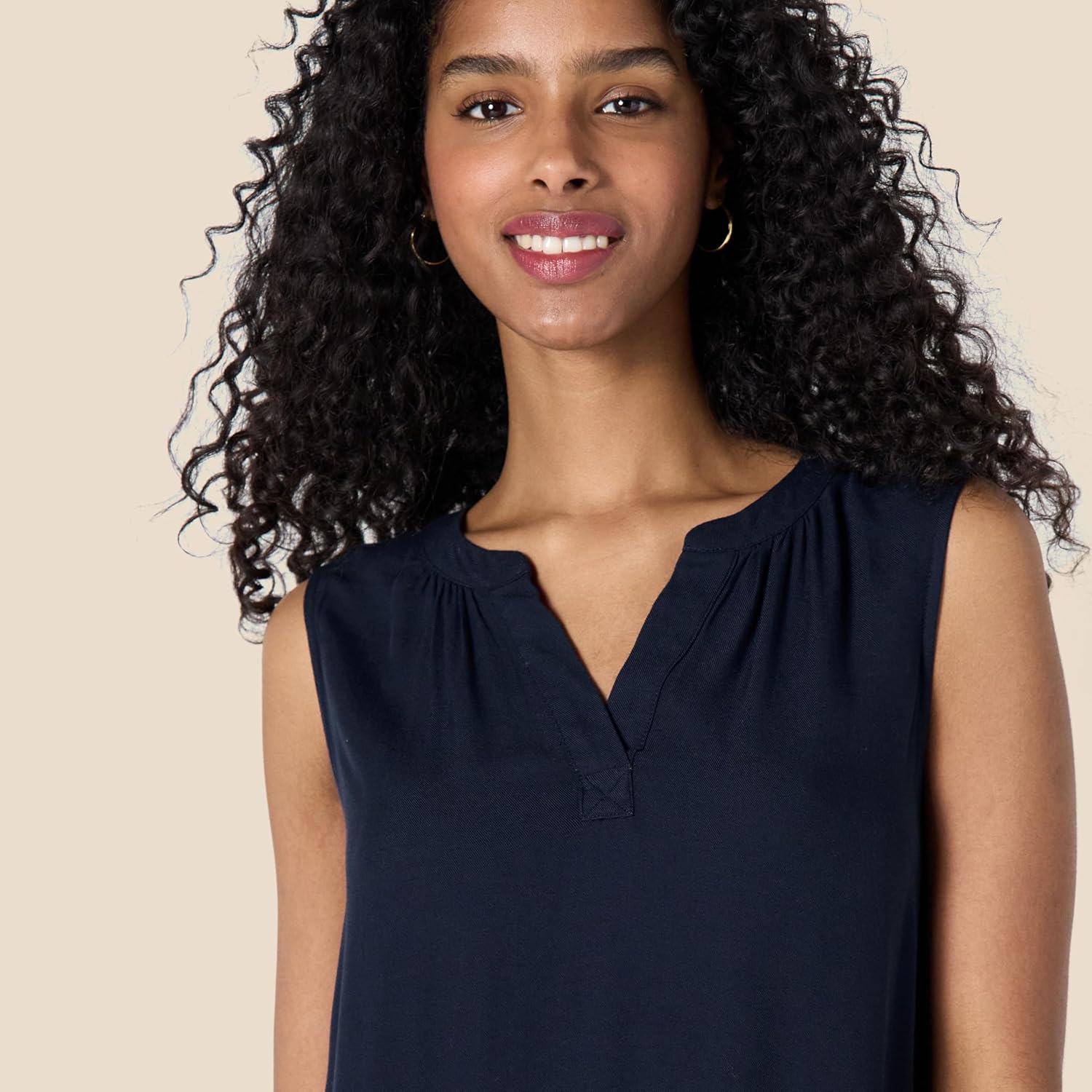 Thumbnail 3 de Amazon Essentials women’s sleeveless casual shift beach dress in viscose twill