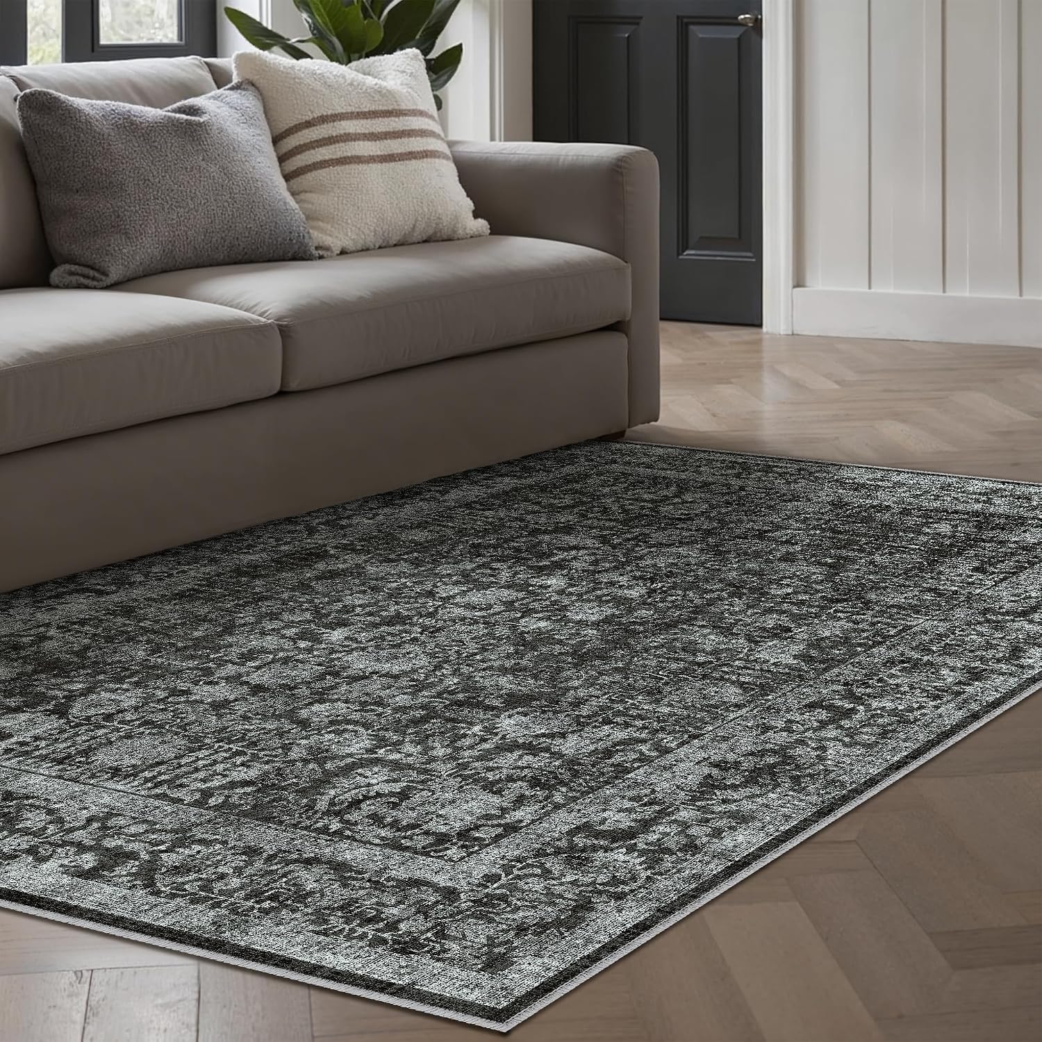 Detalle de HUGEAR Vintage Tiefschwarz waschbarer Teppich 60x90 cm – rutschfest für Eingangsbereich & Bad