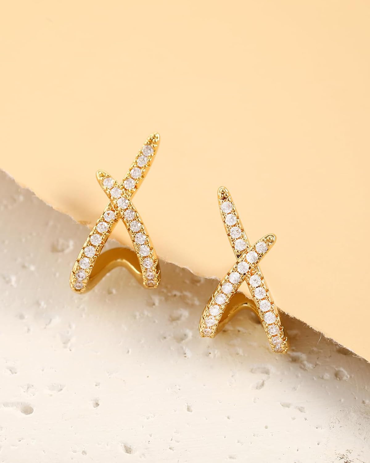 Detalle de HARJJME Ohrstecker Silber 925 Damen, 14K Vergoldet – Minimalistisches X-Design