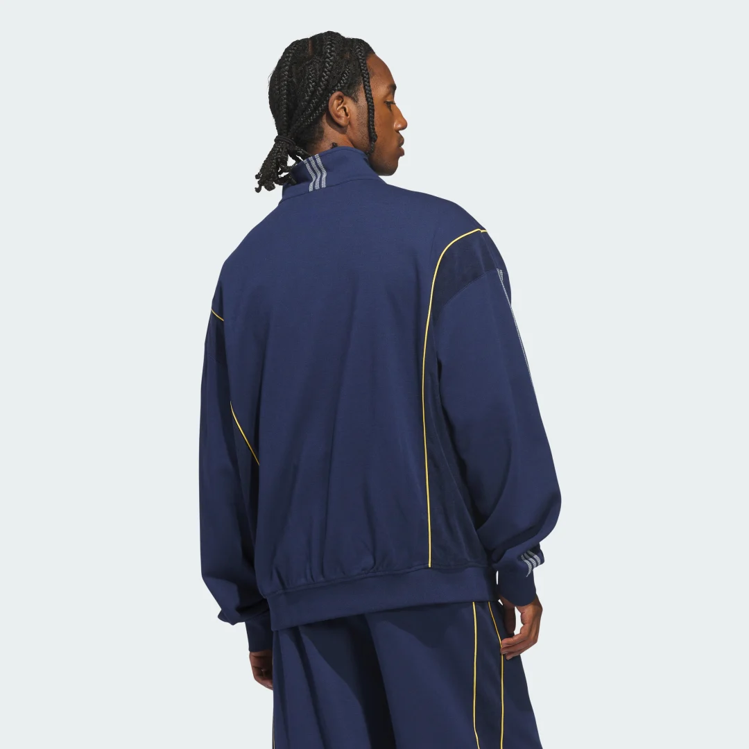 Detalle 2 de CHAQUETA CITY TERRACE de Adidas: comodidad urbana en azul
