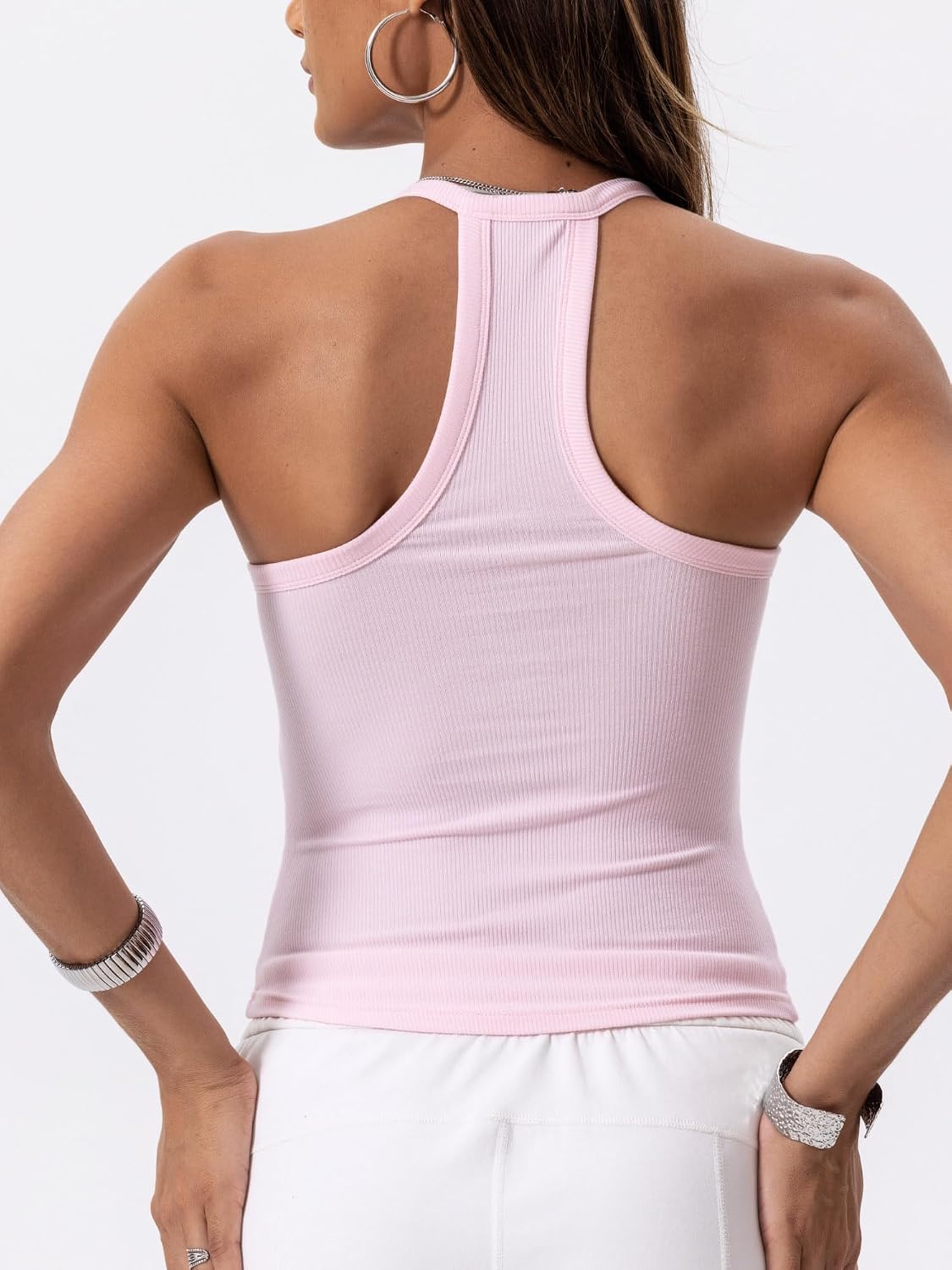 Detalle 2 de Danysu Padded V-Neck Tank Top with Removable Pads and Skin-Tone Lining