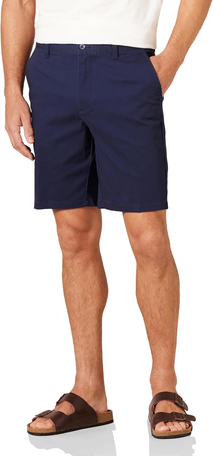Thumbnail 5 de Amazon Essentials Men’s Slim-Fit 9" Stretch Chino Shorts in Khaki