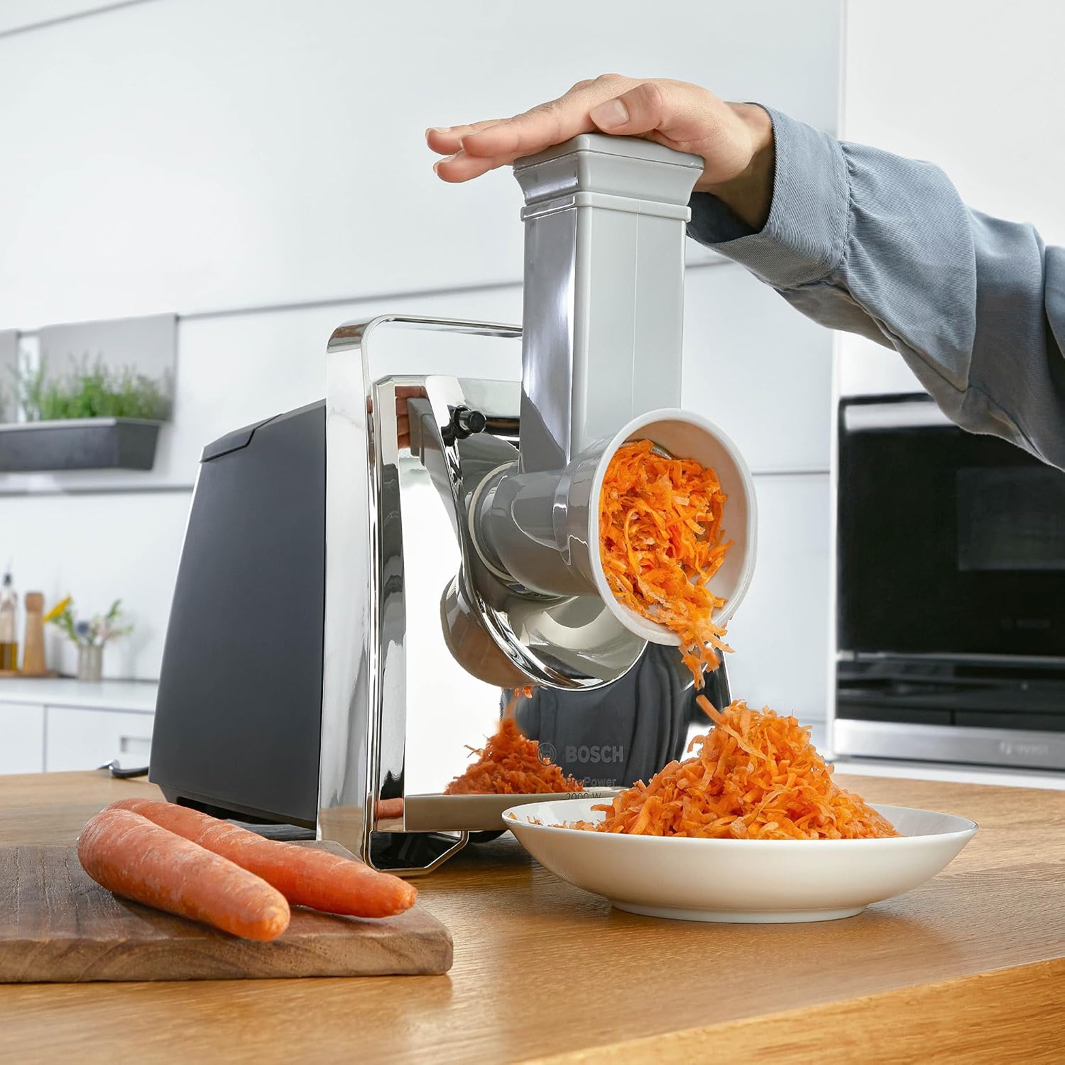 Detalle 2 de Bosch MFW67440 Fleischwolf 2000 W 🍖