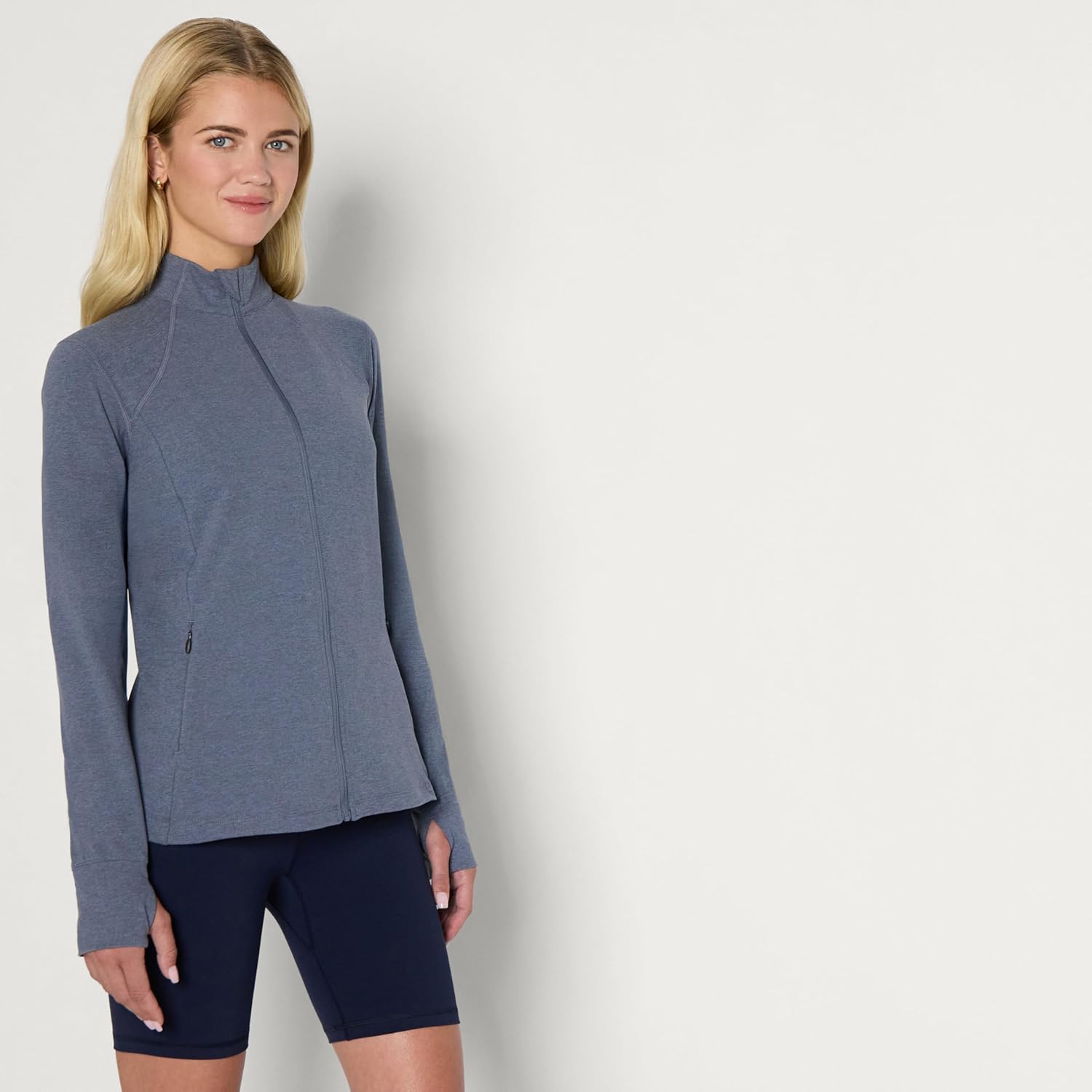 Thumbnail 1 de Amazon Essentials Women’s Athletic Soft Performance Lightweight Zip-Up Workout Running Jacket