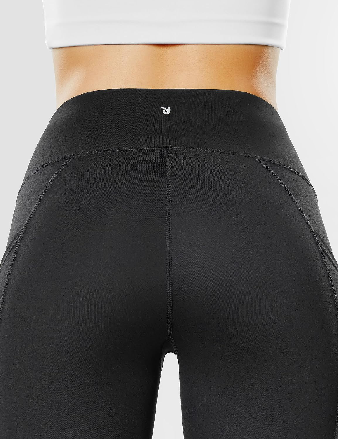 Detalle de Yogaration Gym Leggings with Pockets for Women – High Waisted Tummy Control Black Yoga Pants