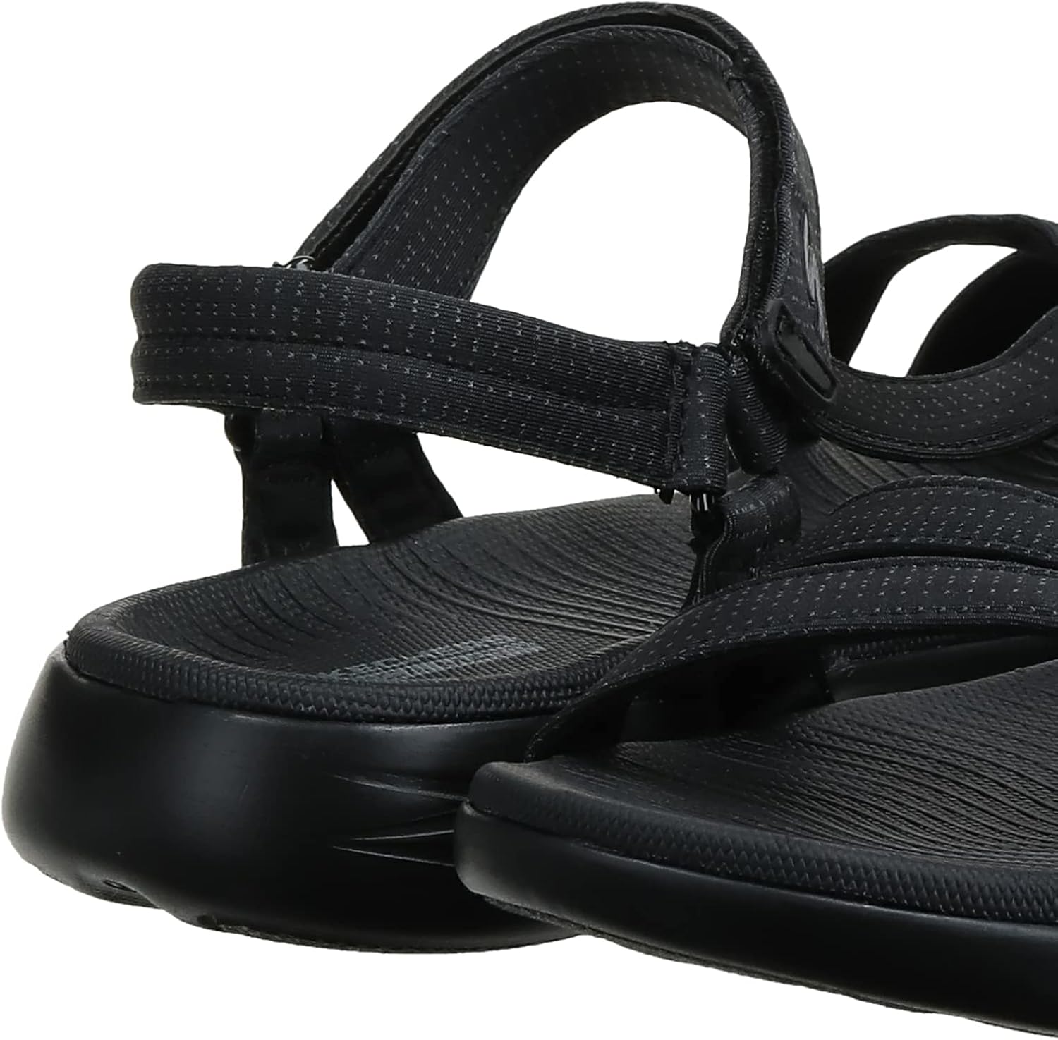 Detalle de Skechers On-The-Go 600 Brilliancy: sandalias atléticas mujer en negro