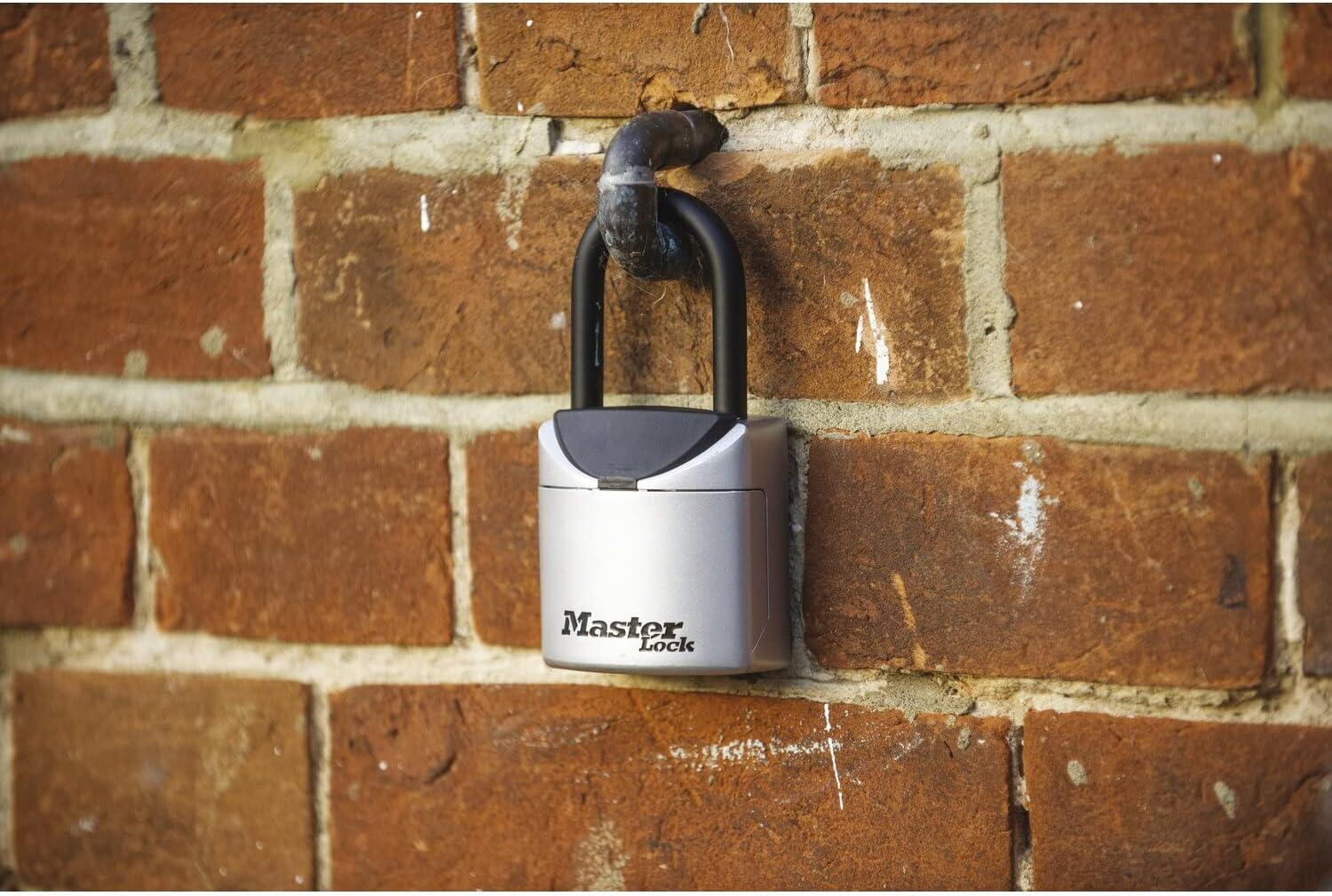 Detalle 2 de Master Lock 5406EURD caja fuerte llaves XS