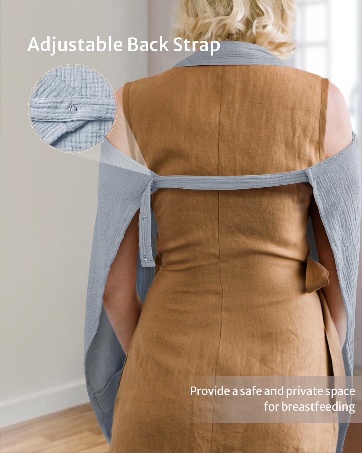 Detalle de Blissful Diary Muslin Nursing Cover: Breathable Arch-Neckline Feeding Apron in Light Blue