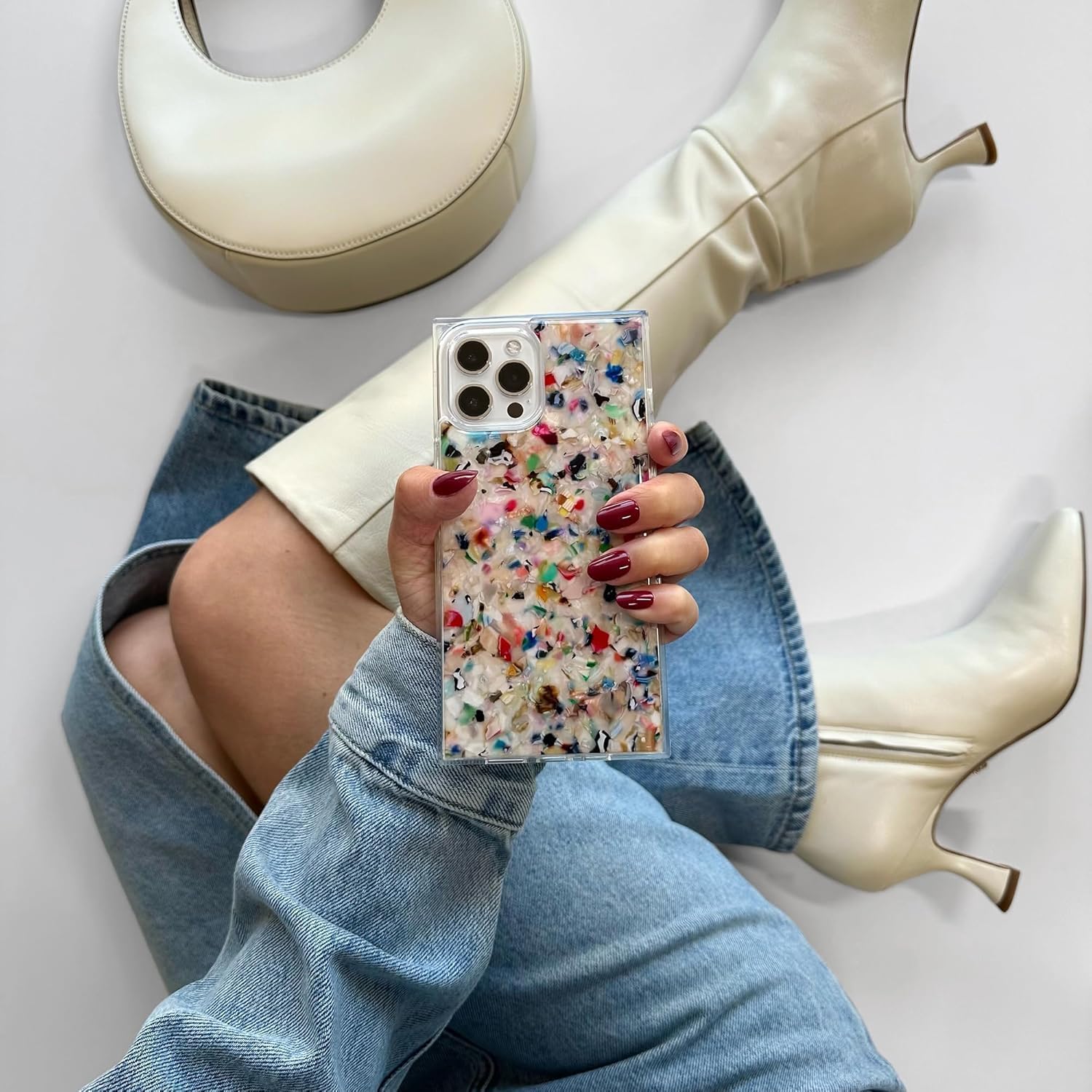 Detalle 2 de Flaunt Official Square iPhone 16 Pro Max Case