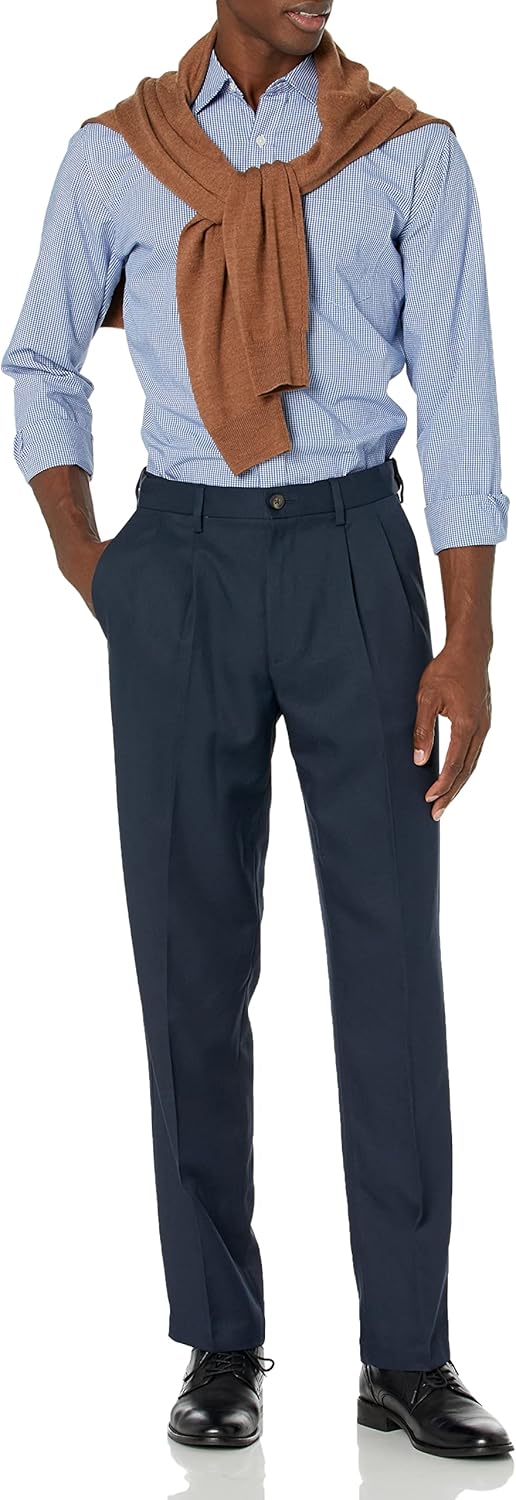 Thumbnail 3 de Amazon Essentials Men's Classic Fit Formal Expandable-Waist Pleated Dress Trousers