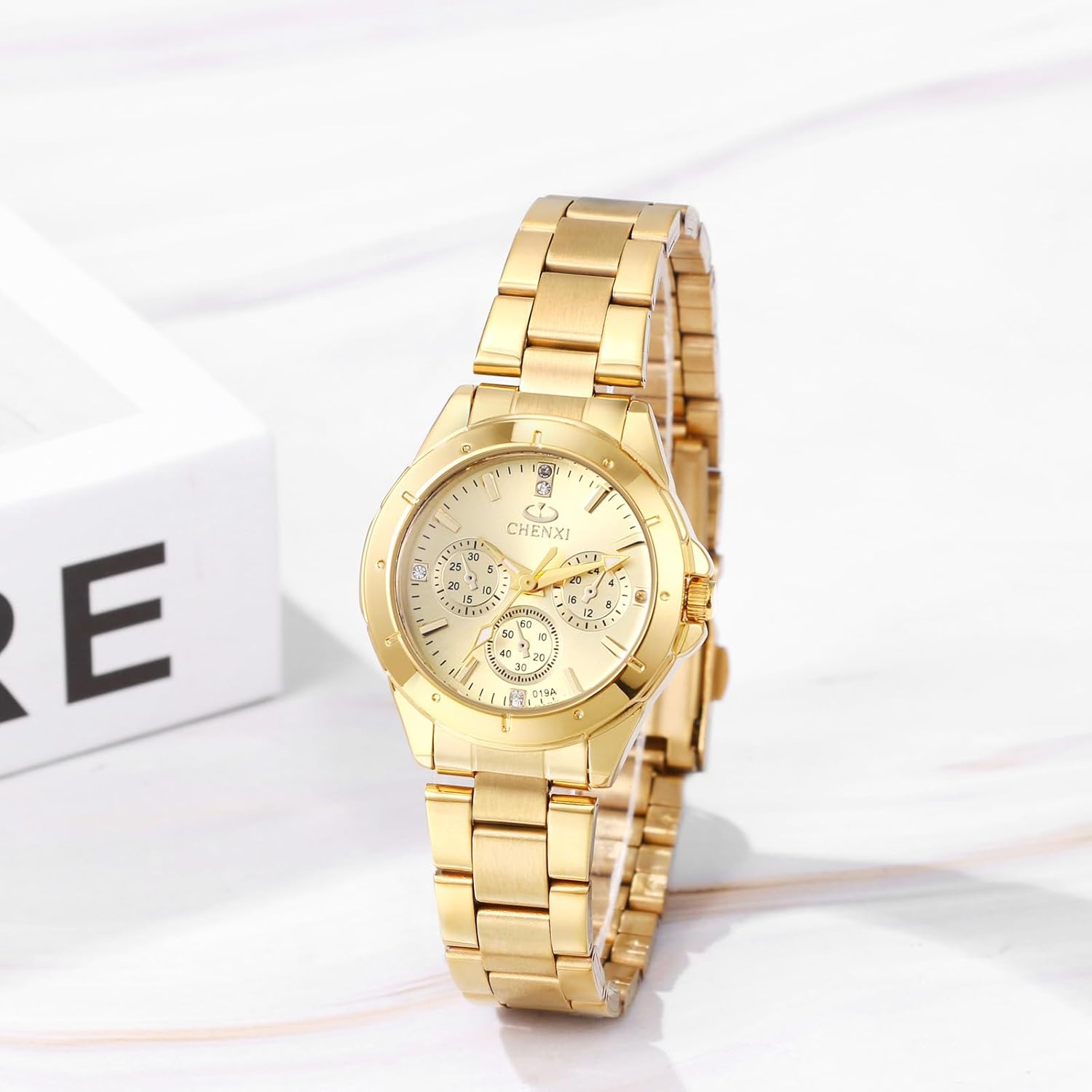 Detalle 2 de JewelryWe Paar Uhren: Leuchtendes Edelstahl-Duo mit Quarzwerk und 30 m Wasserdicht