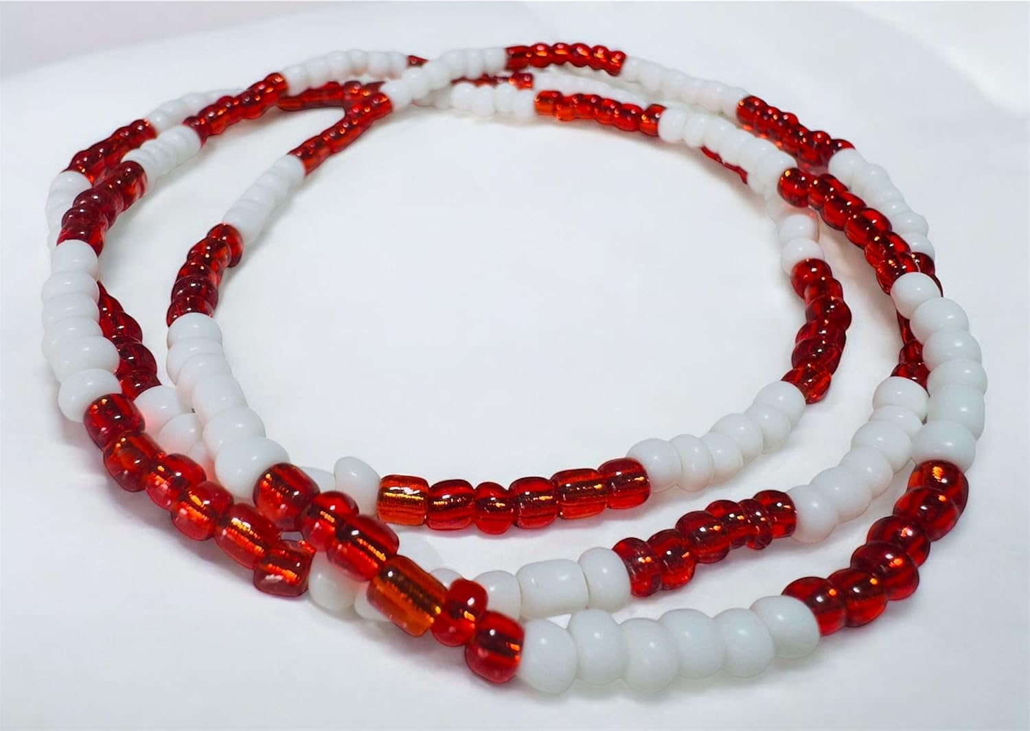 Detalle 2 de Collar de Shangó (Chango) artesanal yoruba para santería y uso ritual