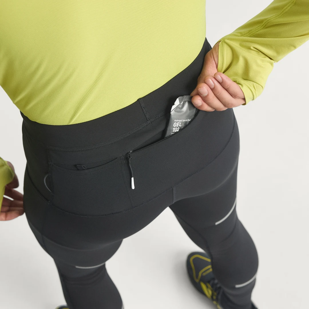 Detalle de Mallas de running Adi365 CLIMAWARM+ de Adidas (Negro)