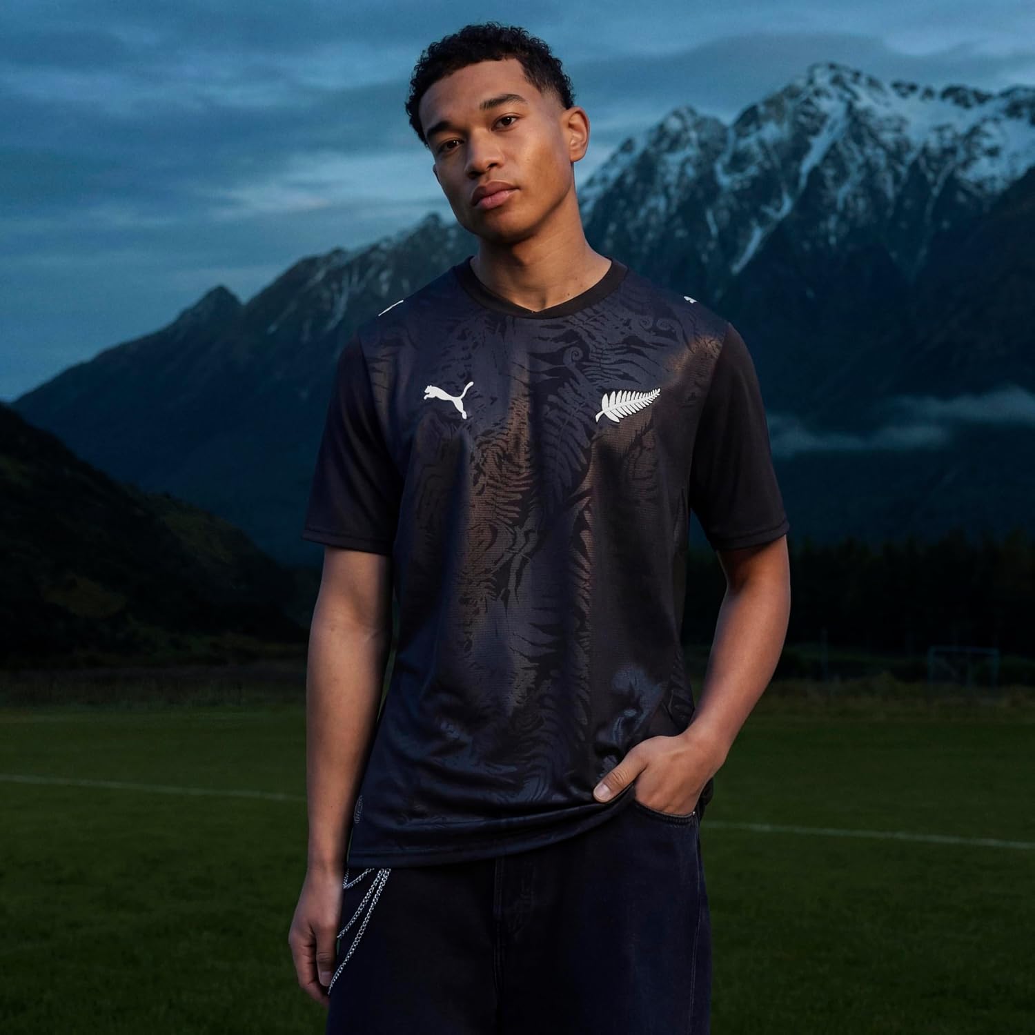 Detalle de PUMA NZ Home Jersey Replica – Maillot Homme (Lot de 1)