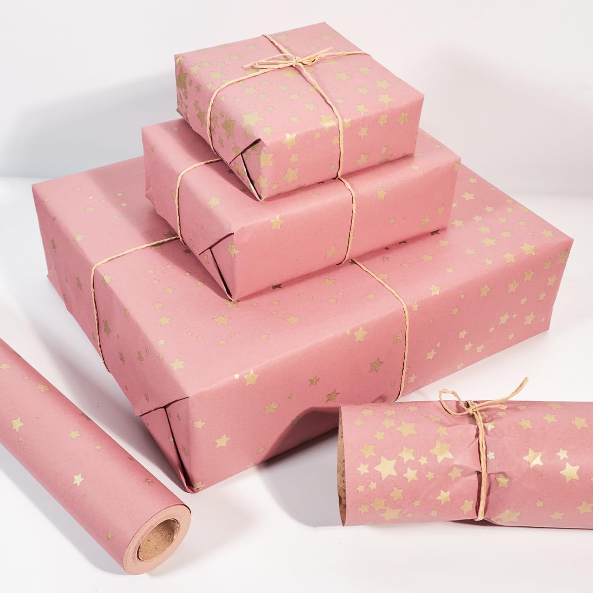 Thumbnail 4 de Birthday wrapping paper roll (43cm x 10m) pink kraft with gold stars