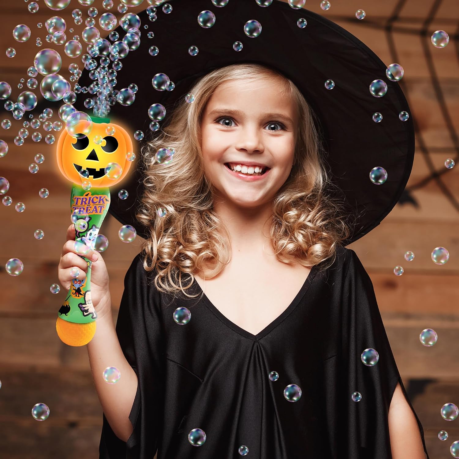 Detalle de ArtCreativity Halloween Bubble Wand 2-Pack, 14-Inch Ghost and Pumpkin Wands