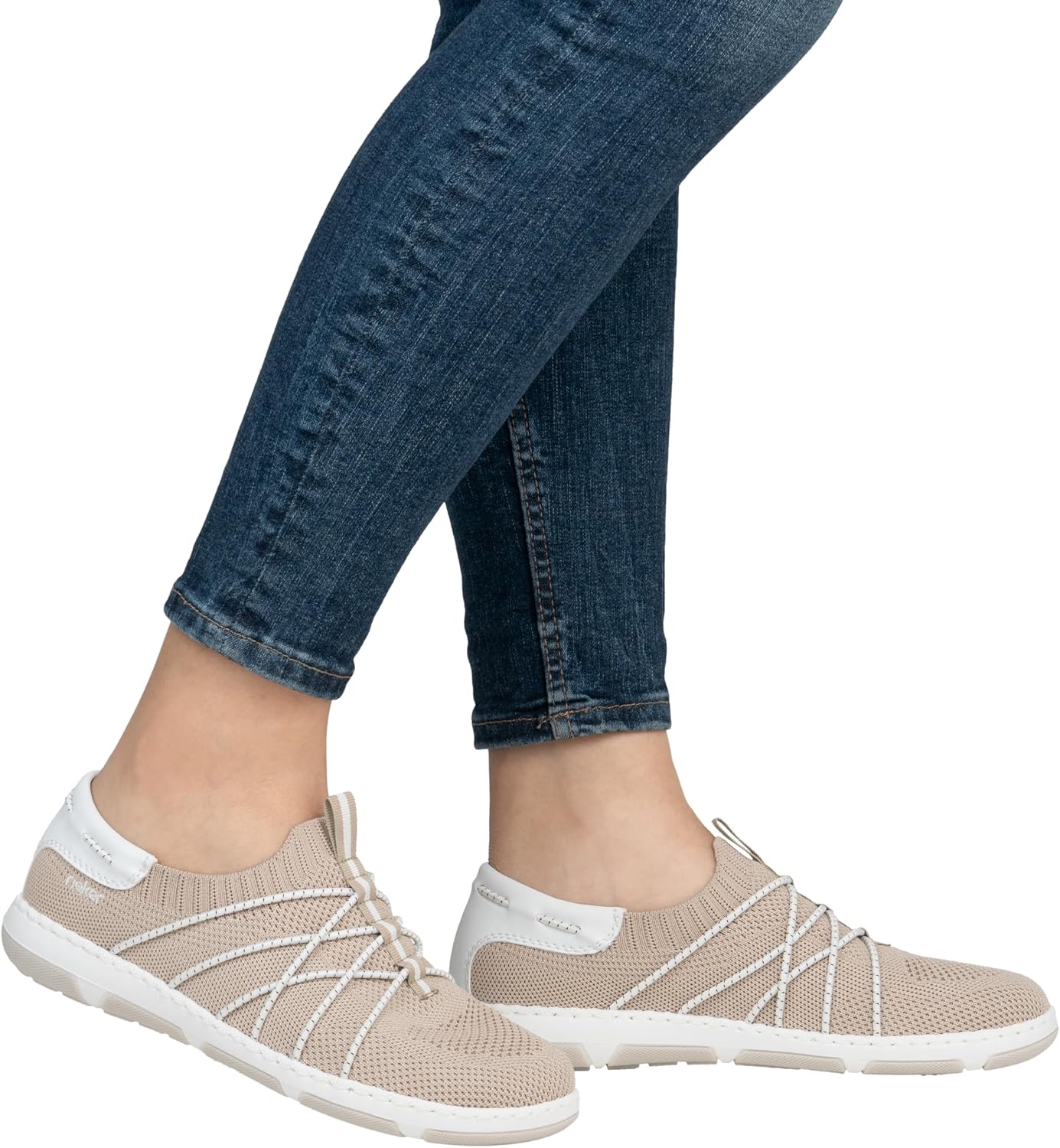 Detalle 2 de Rieker 42450Loafer 42450-62 damtofflor i beige