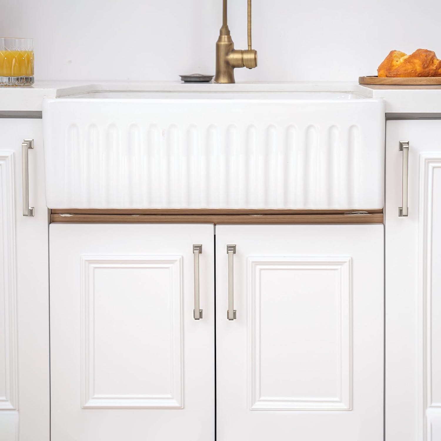 Detalle 2 de homdiy Cabinet Pulls, 5-1/16-Inch Hole Centers