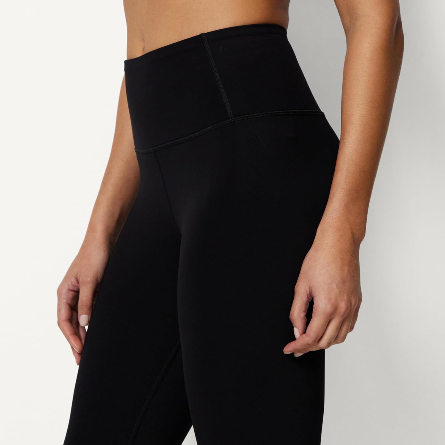 Detalle de Amazon Essentials Women's Power Sculpt High-Rise 7/8 Legging with 25” Inseam