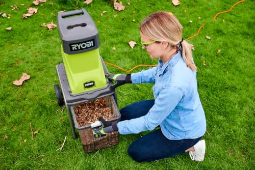 Thumbnail 6 de RYOBI Broyeur de Végétaux 2500 W RSH2545B – Bac 40 L, Roues, Système à Couteaux