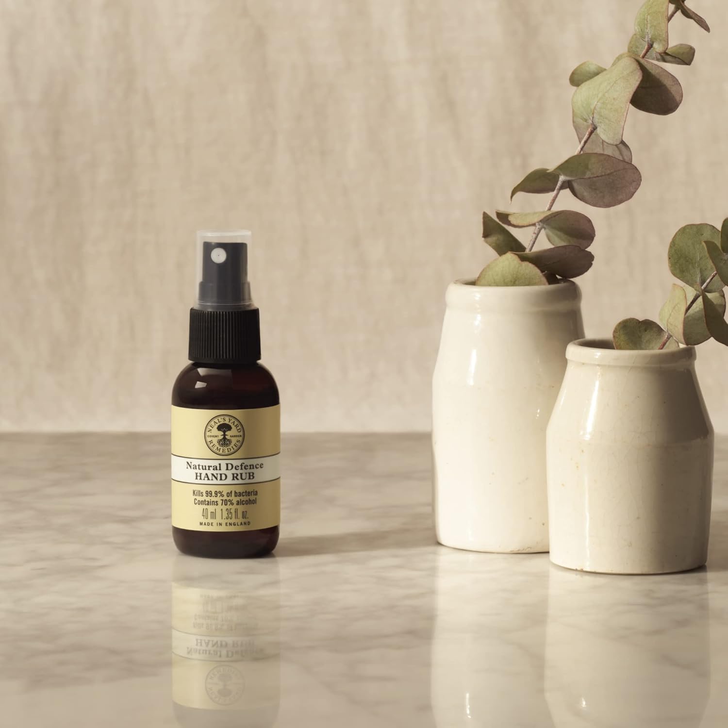 Thumbnail 6 de Neal's Yard Remedies Natural Defence Hand Cleanser with Niaouli, Lemongrass & Witch Hazel (40ml)