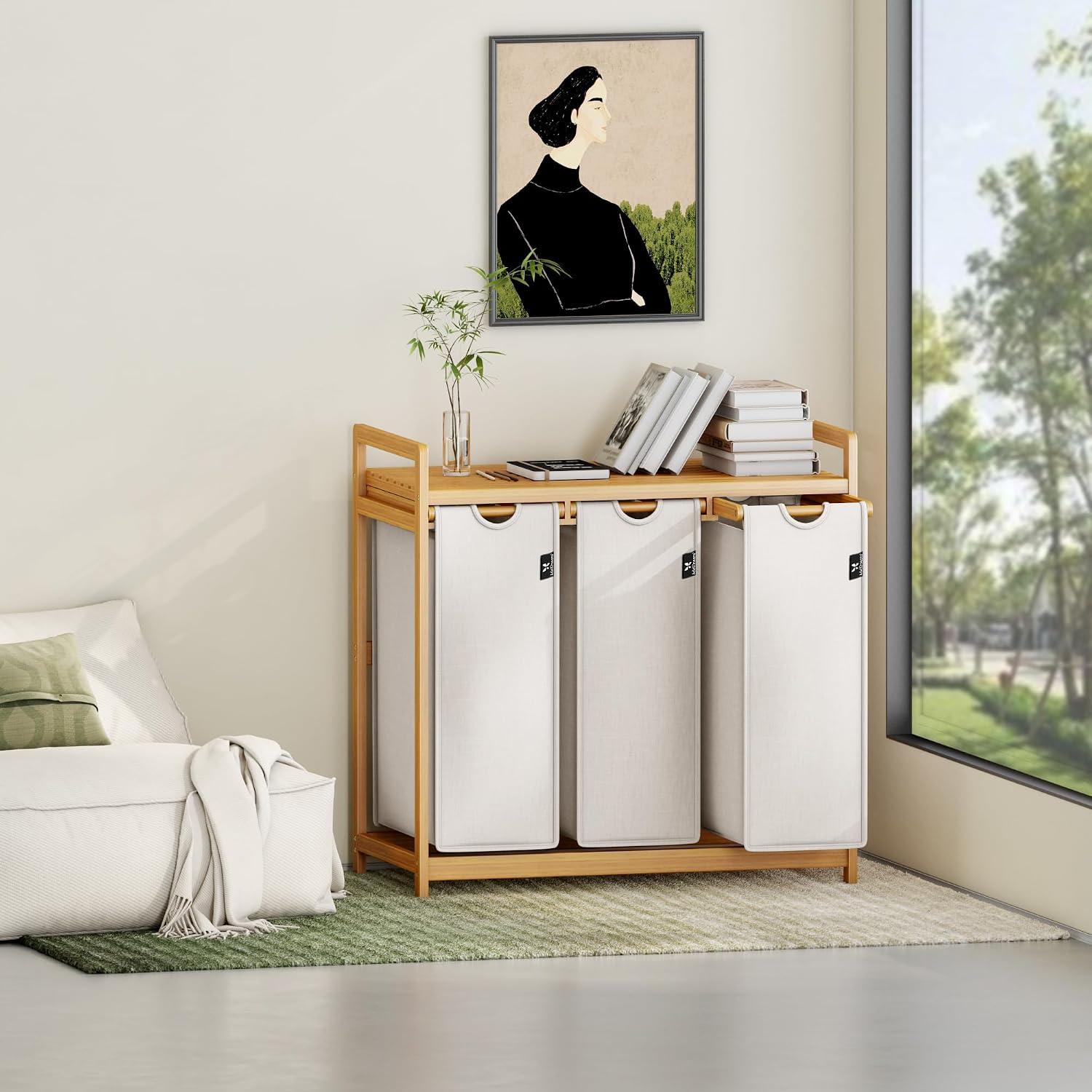 Detalle de AdelDream Wäschekorb 150L – 3-fächer Wäschesammler mit Ablage, Bambusrahmen, hellgrau