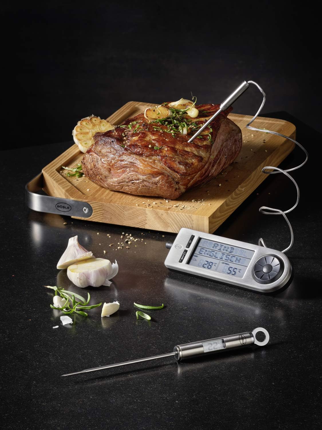 Detalle de RÖSLE Barbecue-Kerntemperaturmesser – hochwertiges Grillthermometer mit Magnethalterung