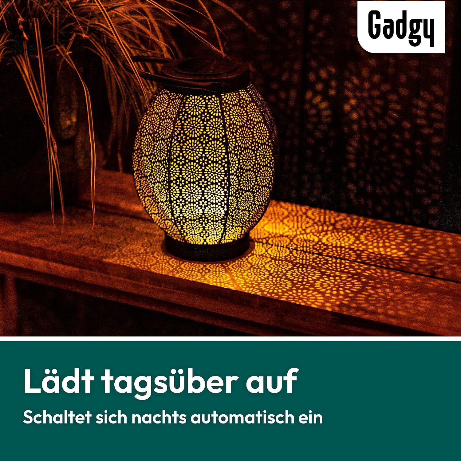 Detalle 2 de Gadgy Solar Laterne Außen – Orientalische Hänge- oder Tischlampe im Blumen-Design